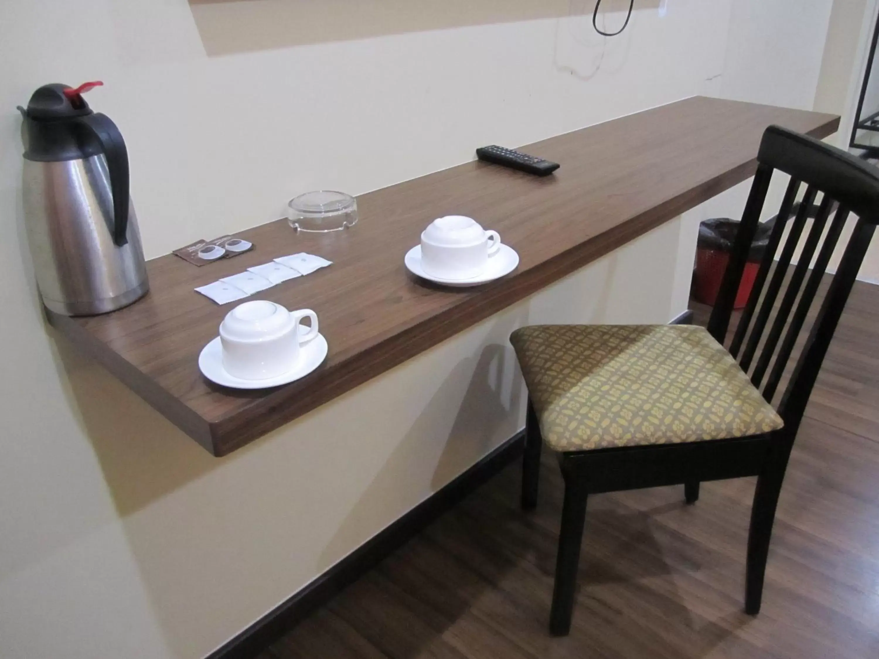 Coffee/tea facilities, Dining Area in Garden Inn, Penang