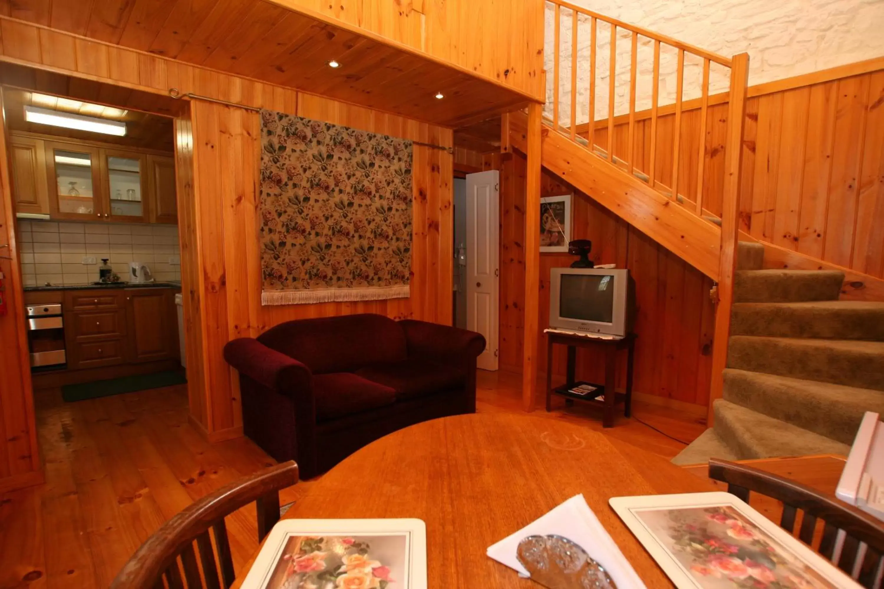 Living room, Seating Area in The Lodge on Elizabeth Boutique Hotel