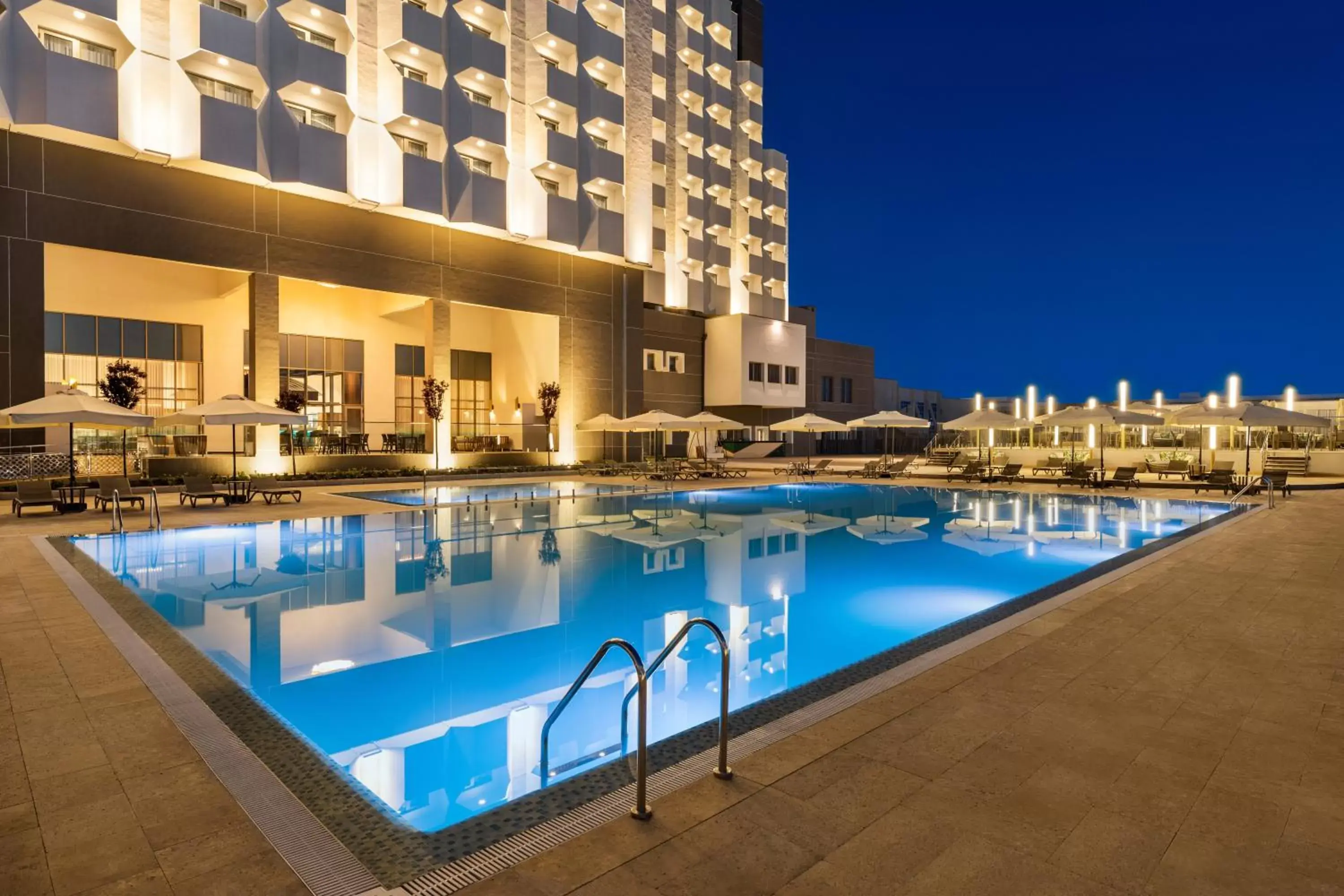 Pool view, Swimming Pool in Wyndham Bukhara