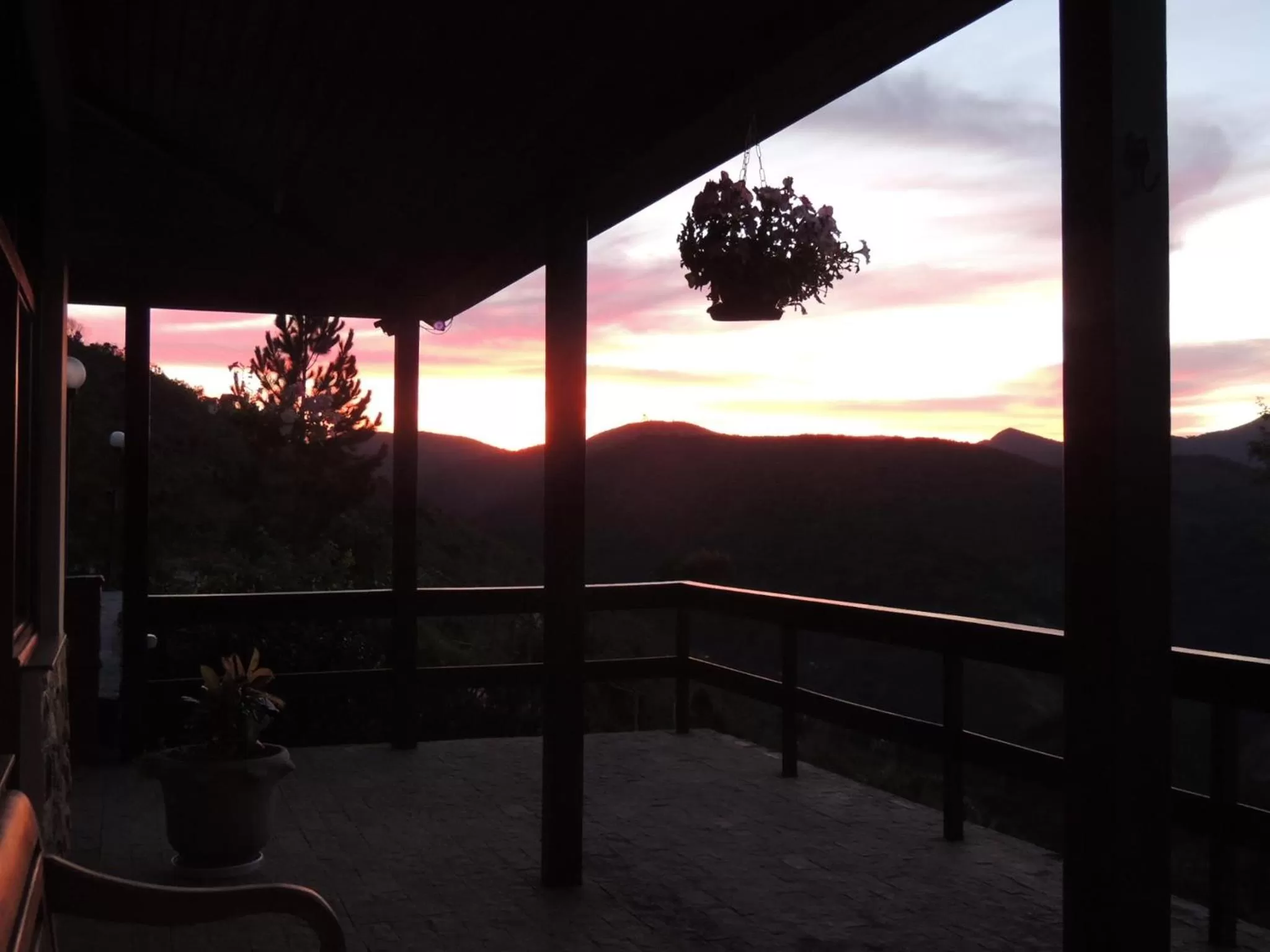 Pousada R.N.C. Nosso Paraíso