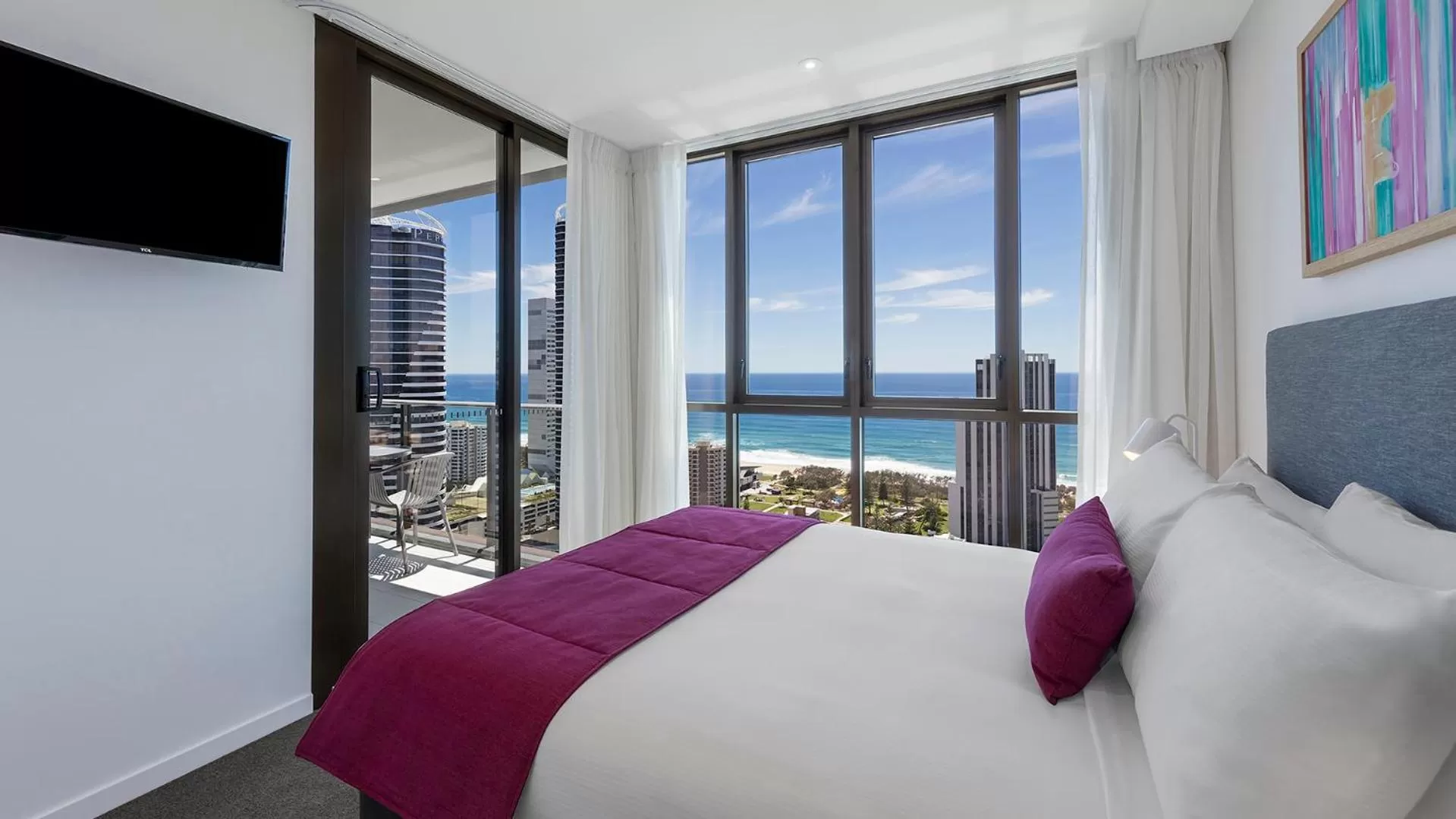 View (from property/room), Bed in Avani Broadbeach Residences