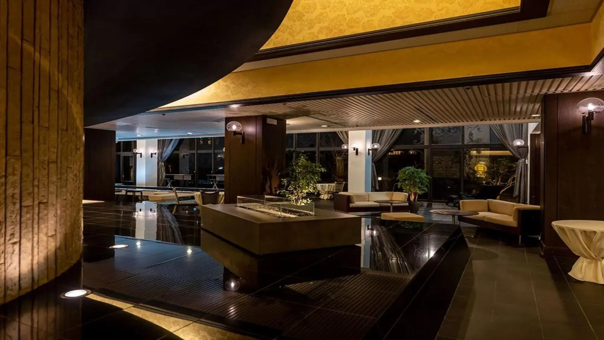 Lobby or reception in Art Hotel Narita Lobby or reception in Art Hotel Narita