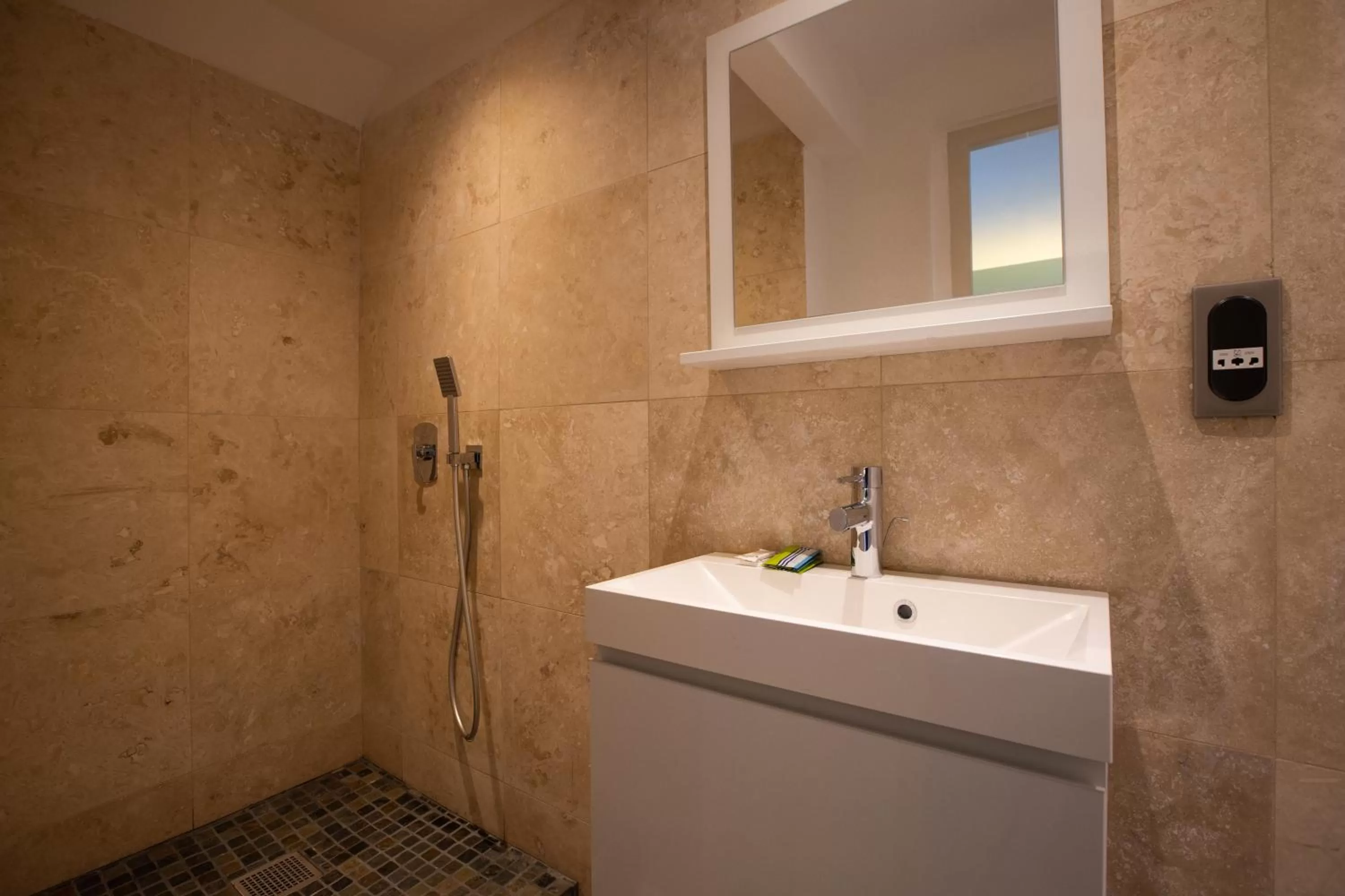 Bathroom in Centr'Hotel