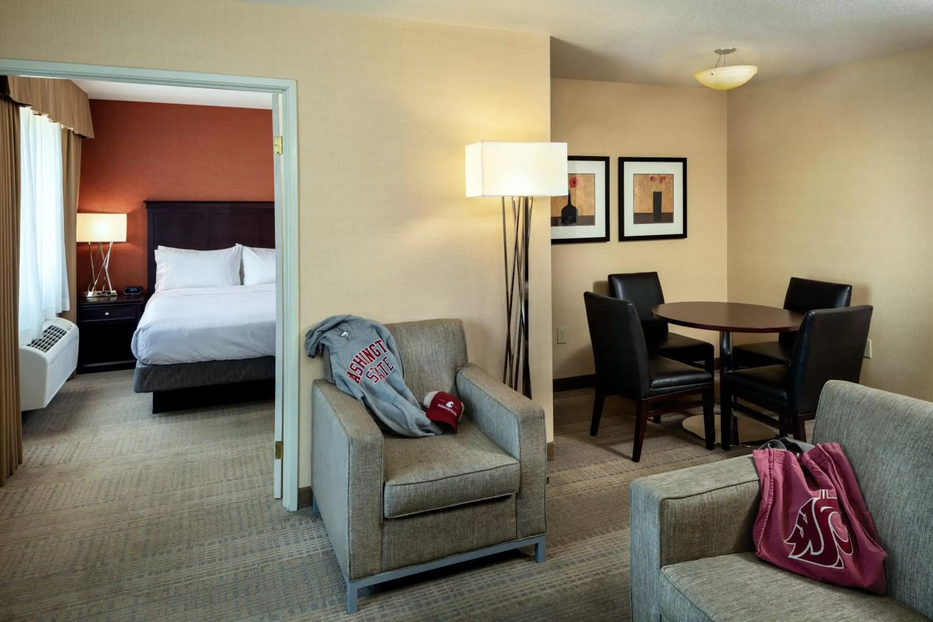 Bedroom in Holiday Inn Express Pullman, an IHG Hotel