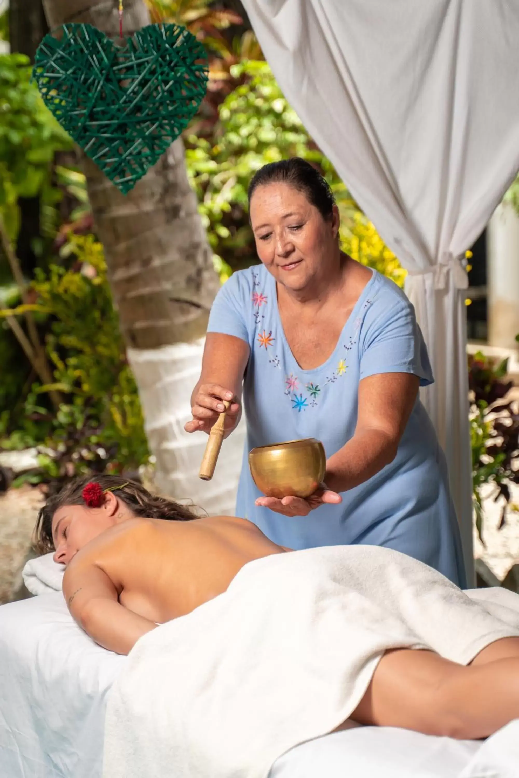 Massage in Hacienda Paradise Hotel by BFH