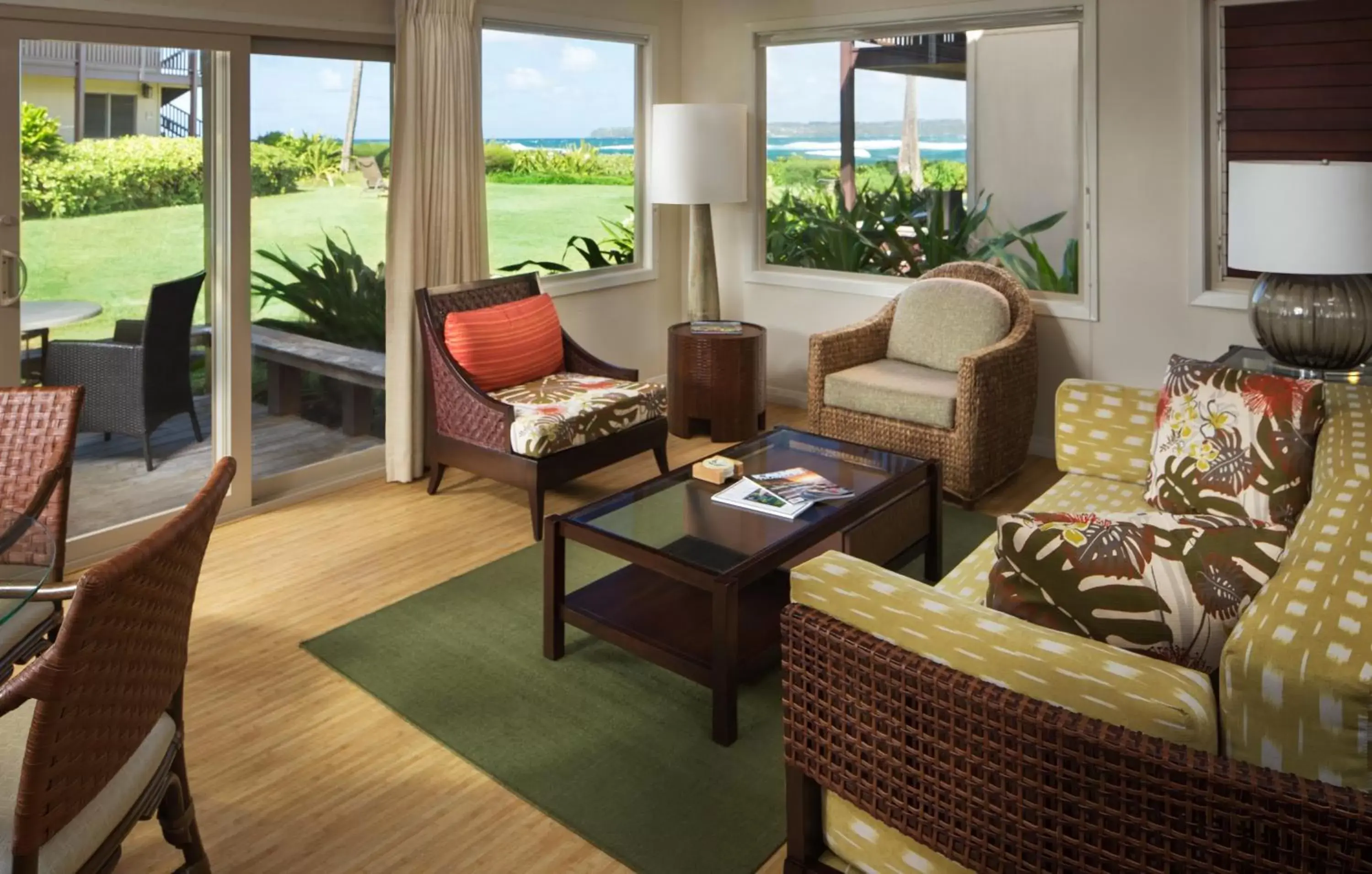 Living room in Hanalei Colony Resort