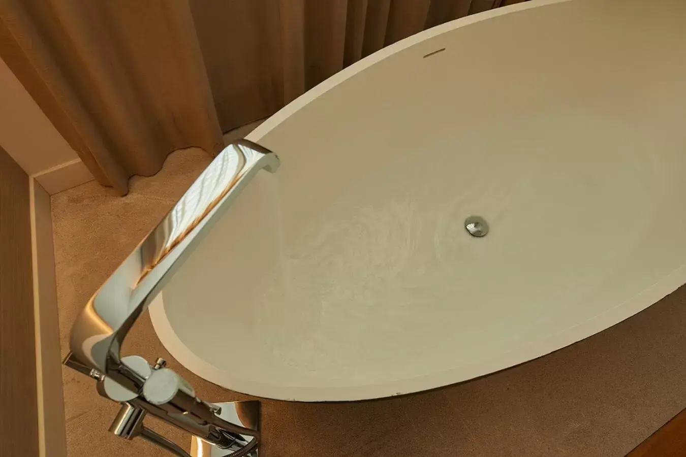 Bath in Nakar Hotel