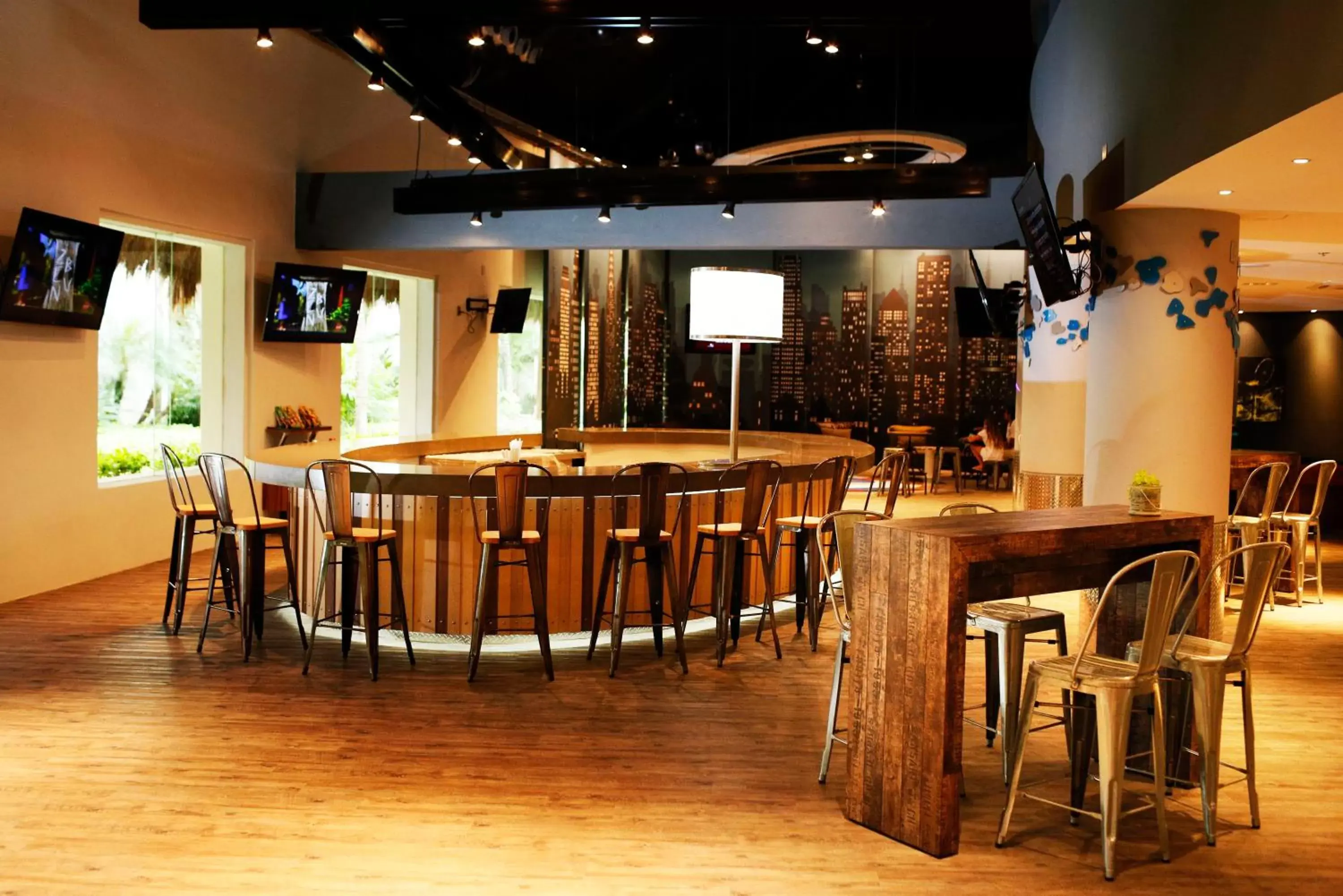 Karaoke, Restaurant/Places to Eat in Grand Velas Riviera Maya - All Inclusive