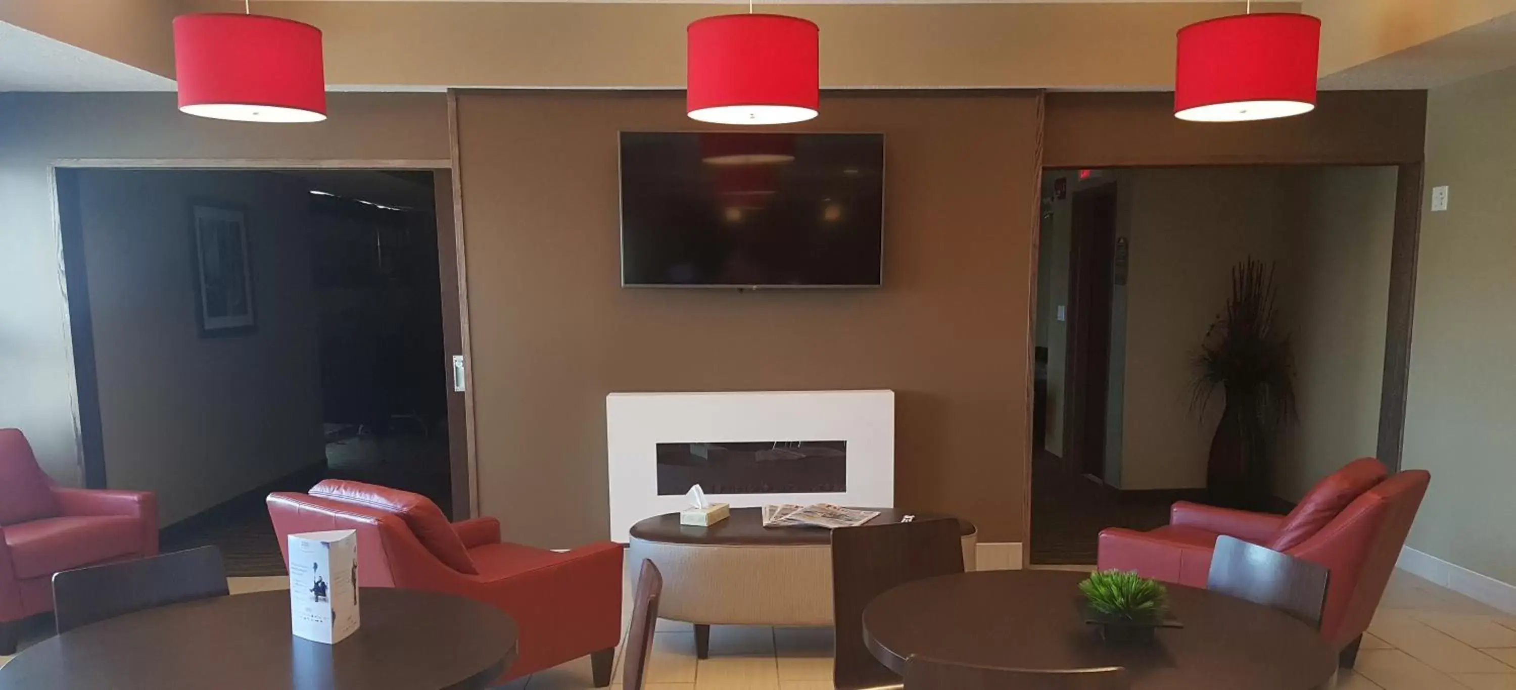 Lobby or reception, Seating Area in Microtel Inn & Suites by Wyndham Whitecourt