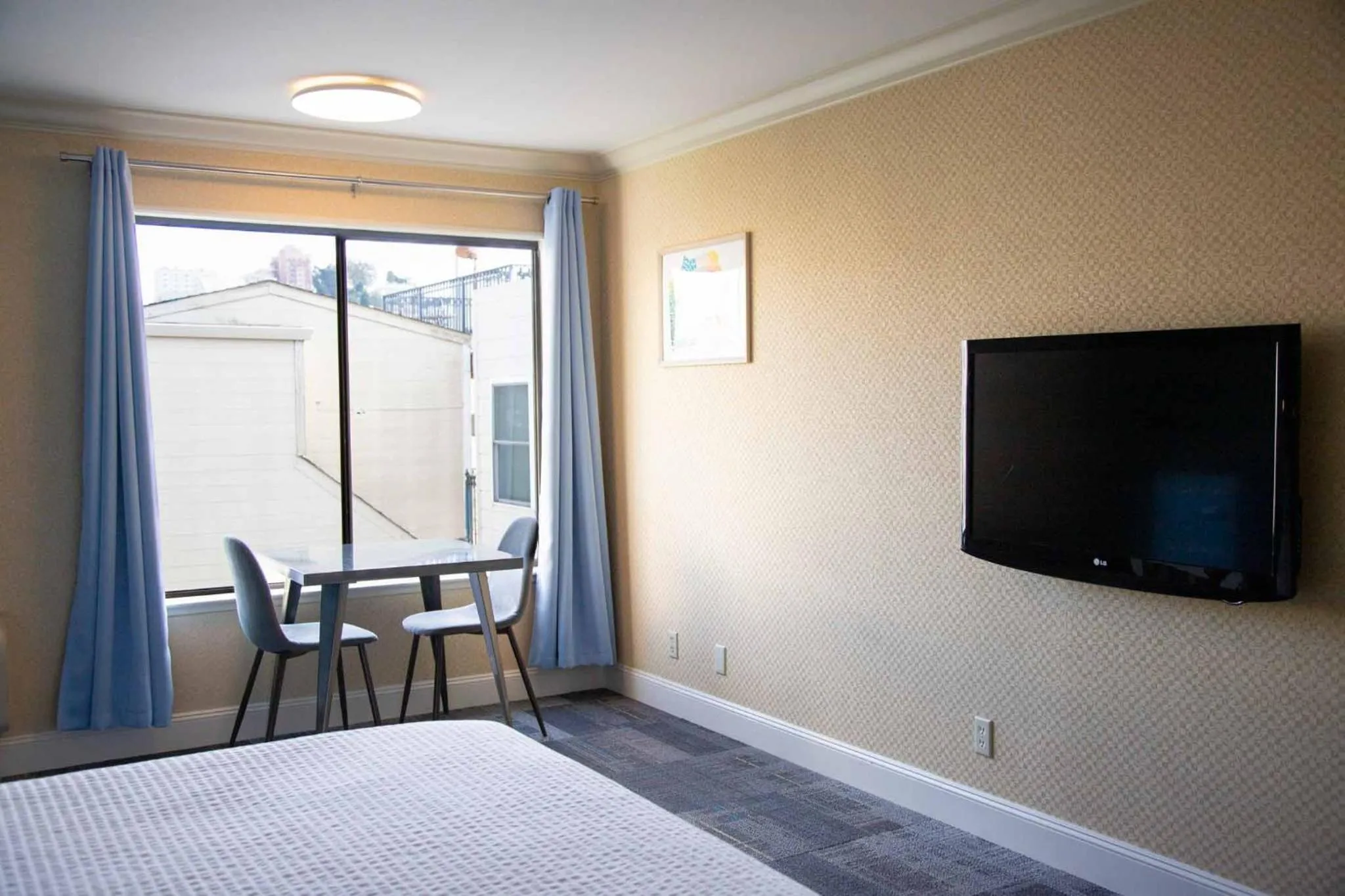 TV and multimedia, Bed in Samesun San Francisco