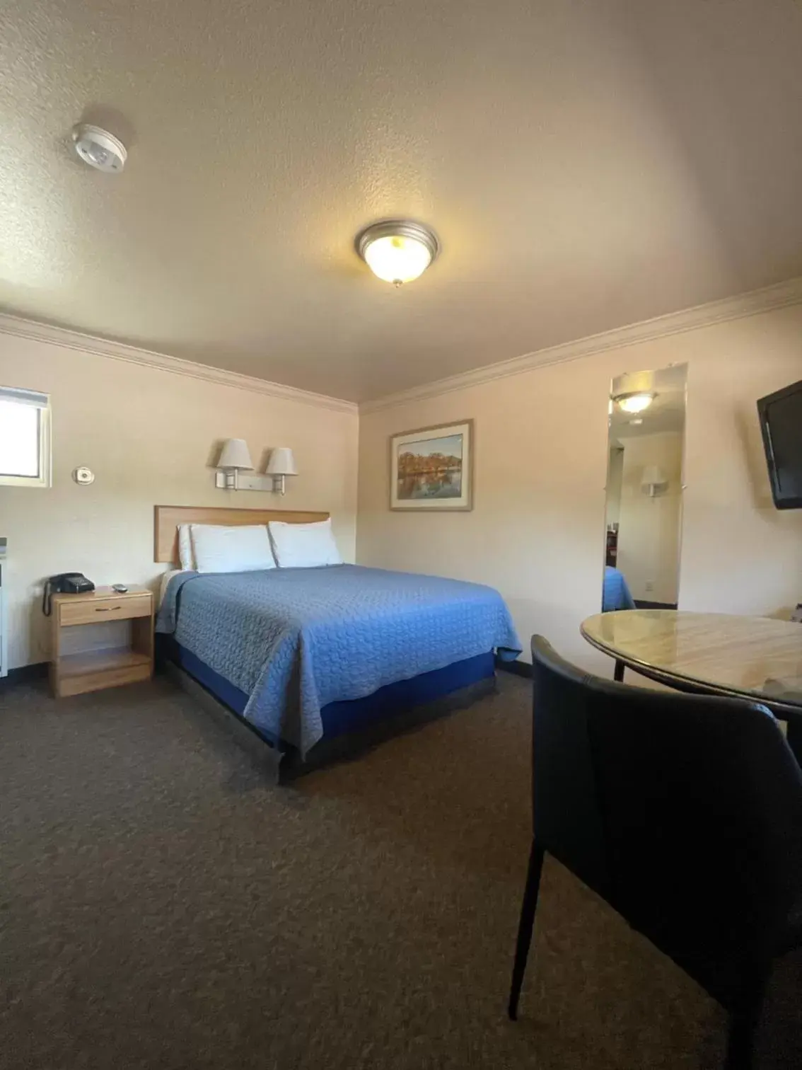 Bed in Woodland Motel Bed in Woodland Motel