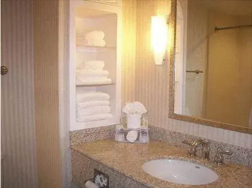 Bathroom in Holiday Inn Express Hotel & Suites Drums-Hazelton, an IHG Hotel