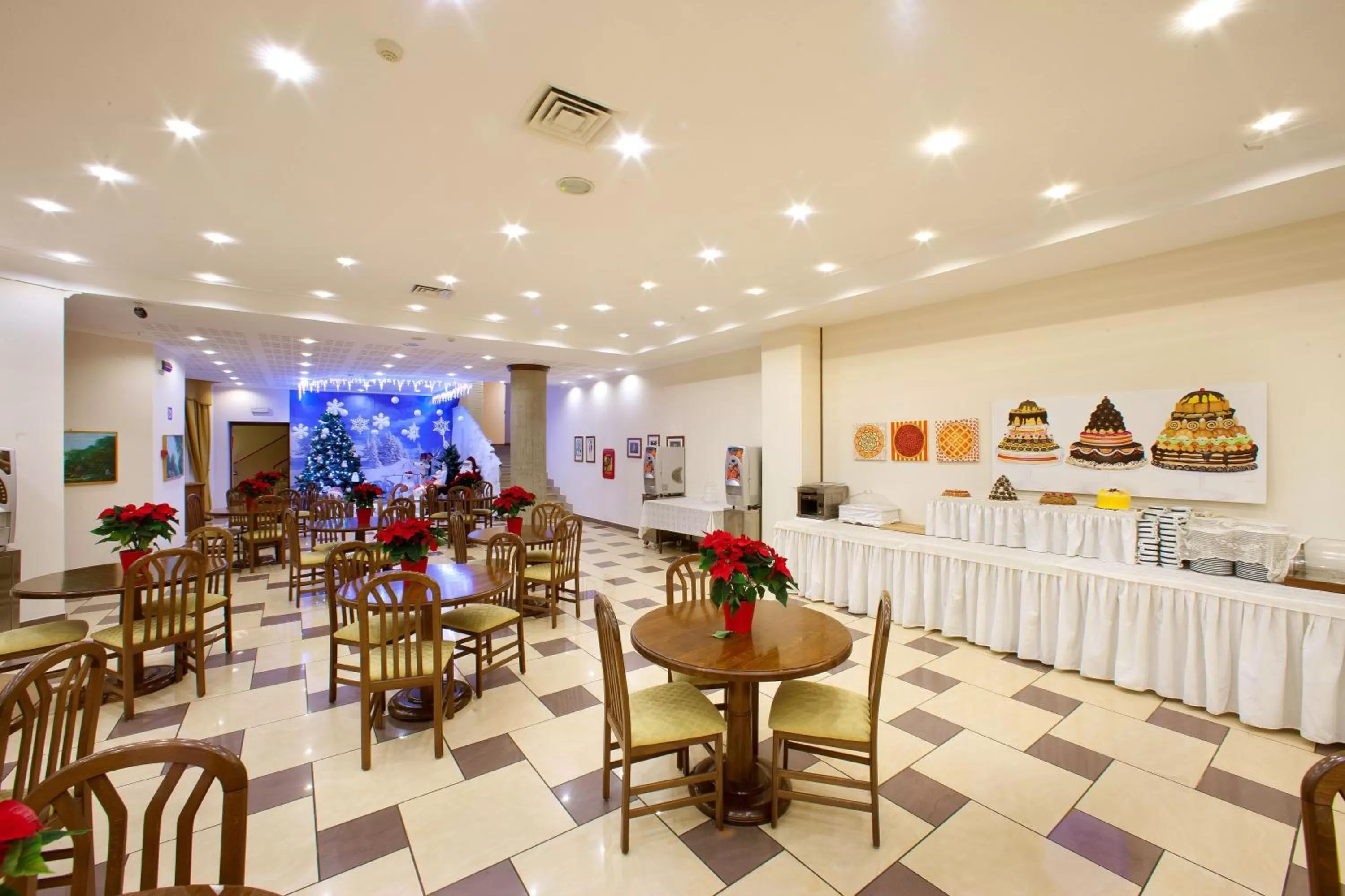 Restaurant/places to eat in Ulisse Deluxe Hostel