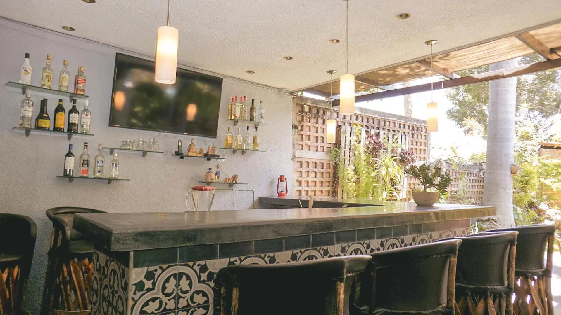 TV and multimedia in Toca Madera