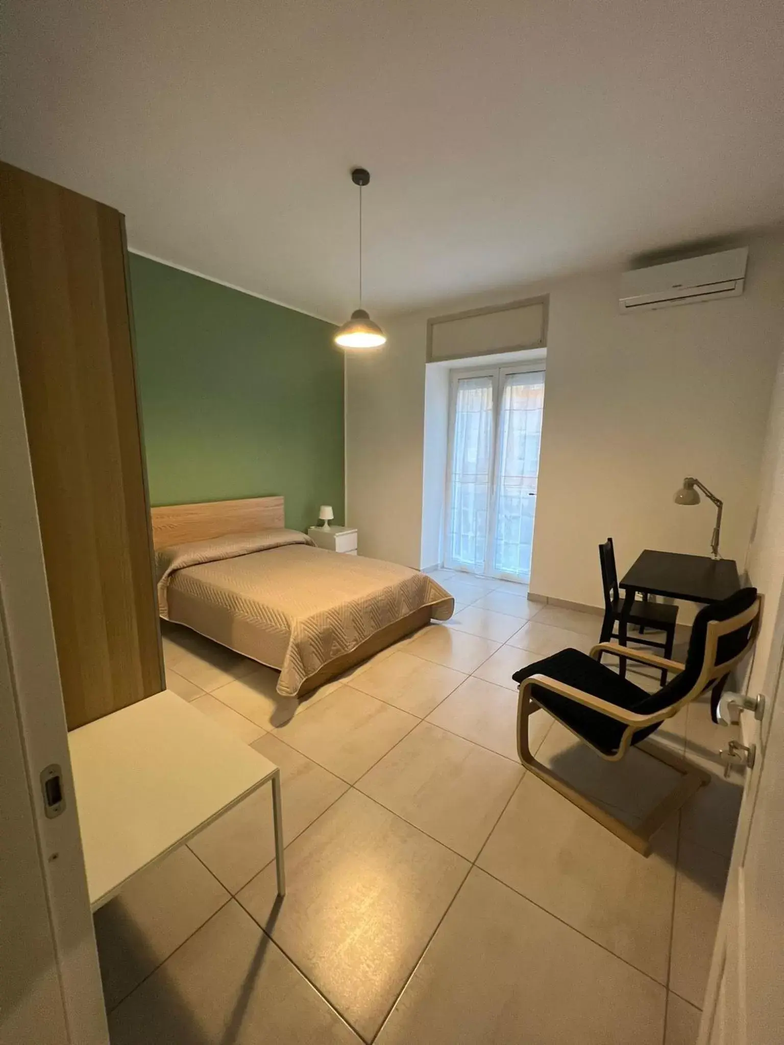 Triple Room with Private External Bathroom in Napoleò