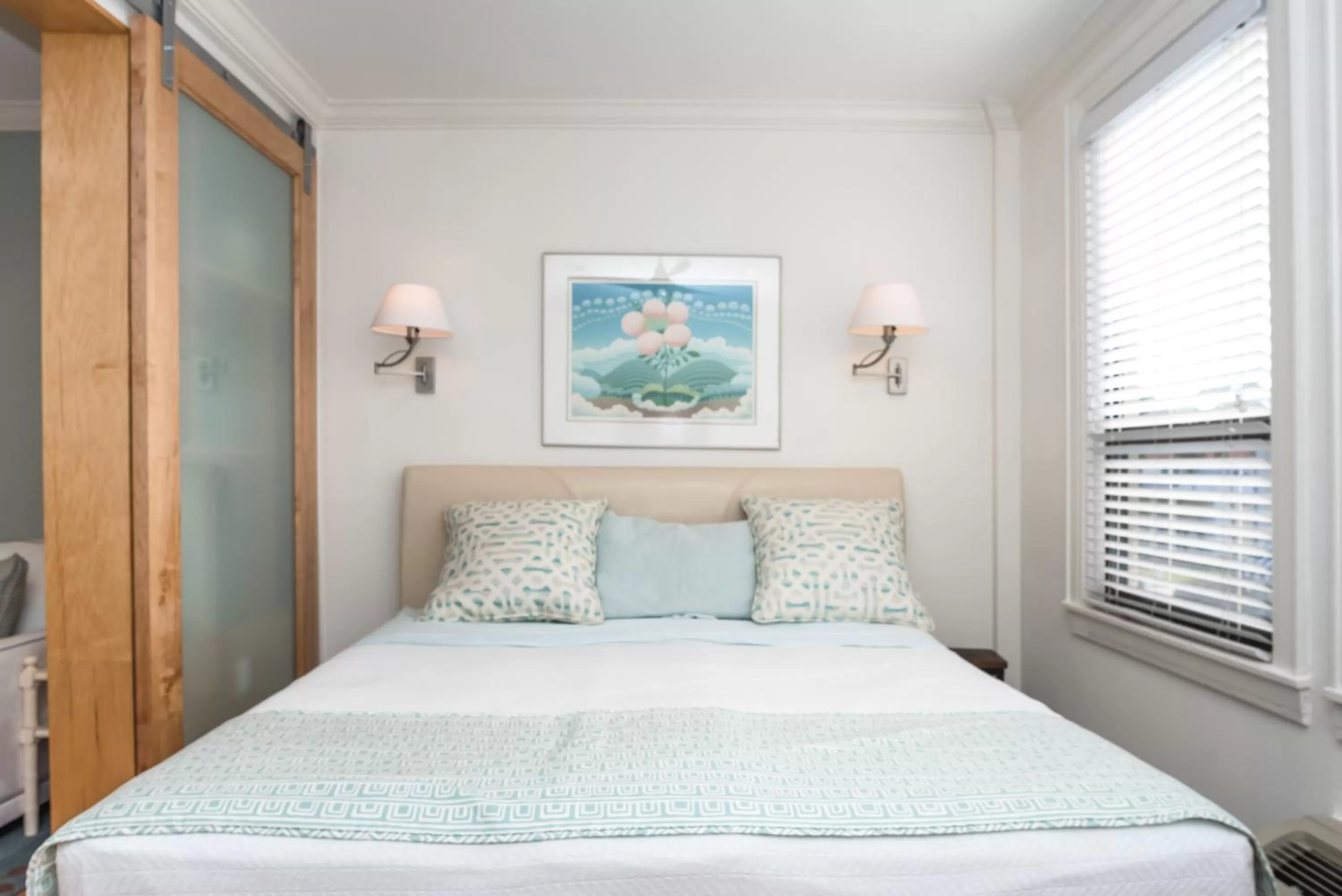 Bed in Tropicals of Palm Beach