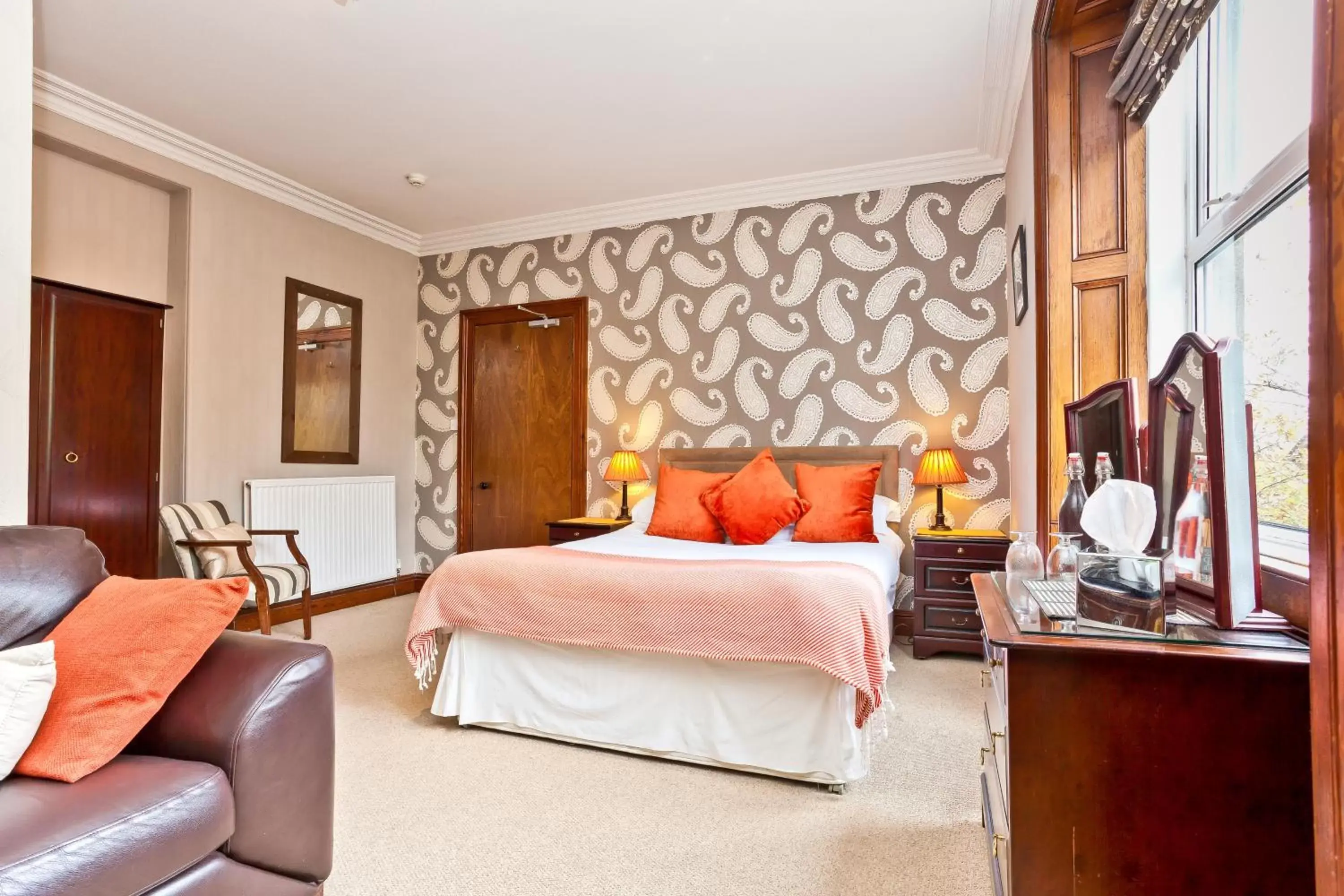 Superior King Room in 1 Park Road Superior King Room in 1 Park Road