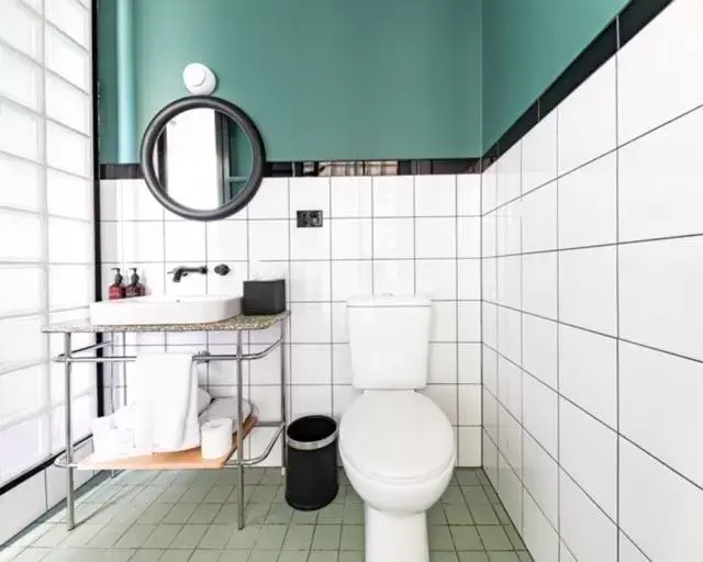 Bathroom in Stay at Hotel Steyne