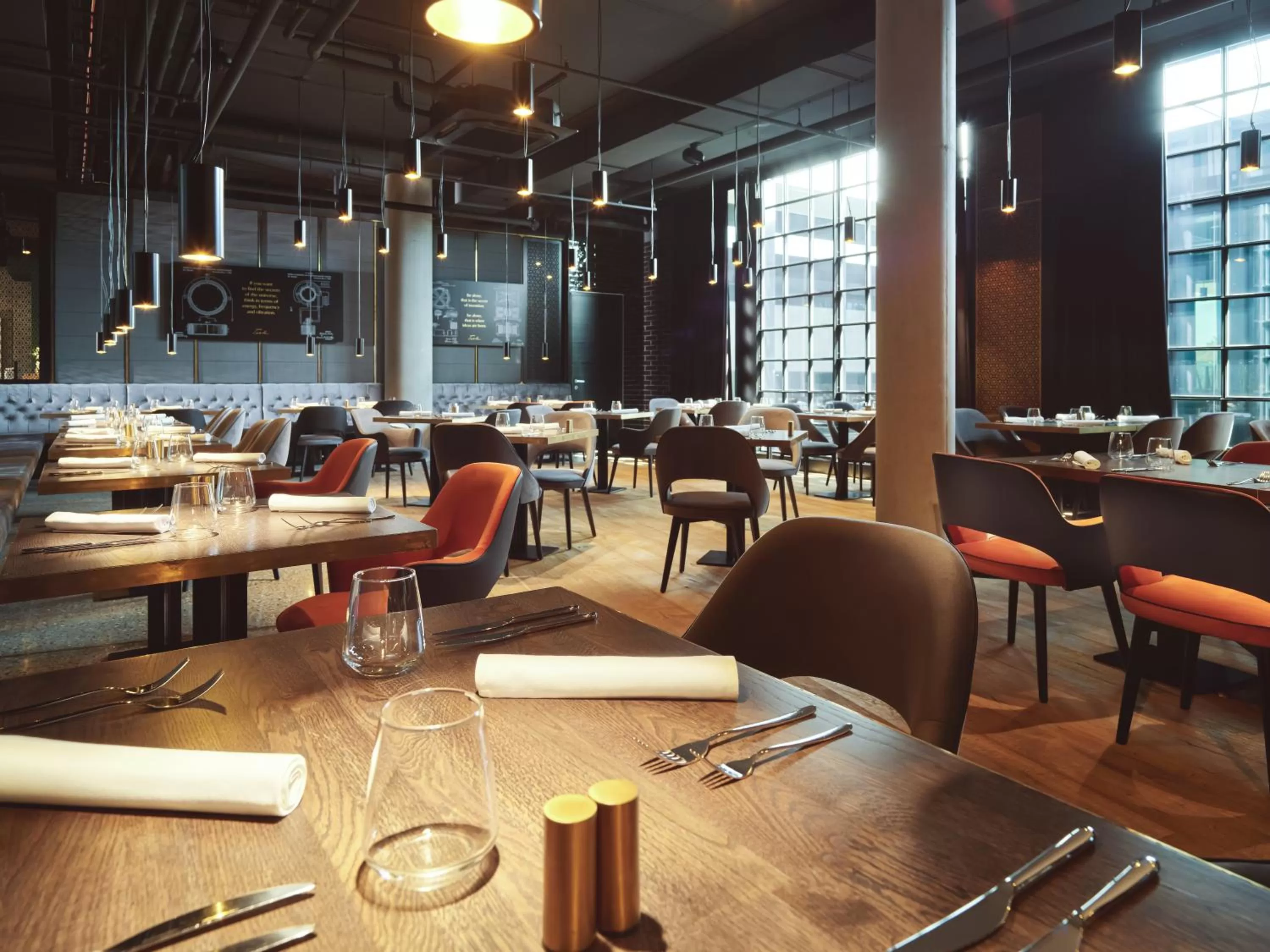 Restaurant/places to eat in Mövenpick Zagreb