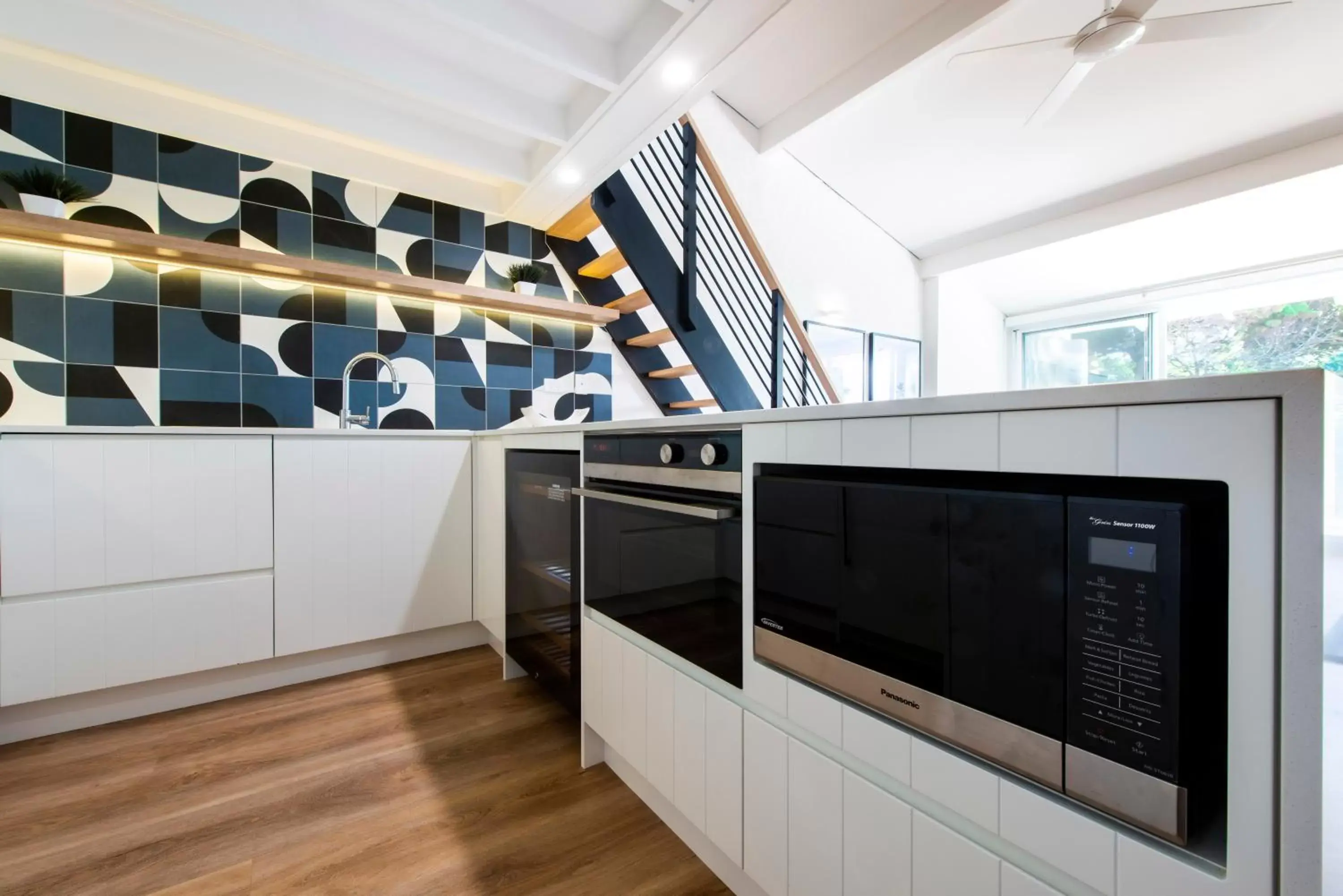 Kitchen or kitchenette, Kitchen/Kitchenette in SandCastles Noosa