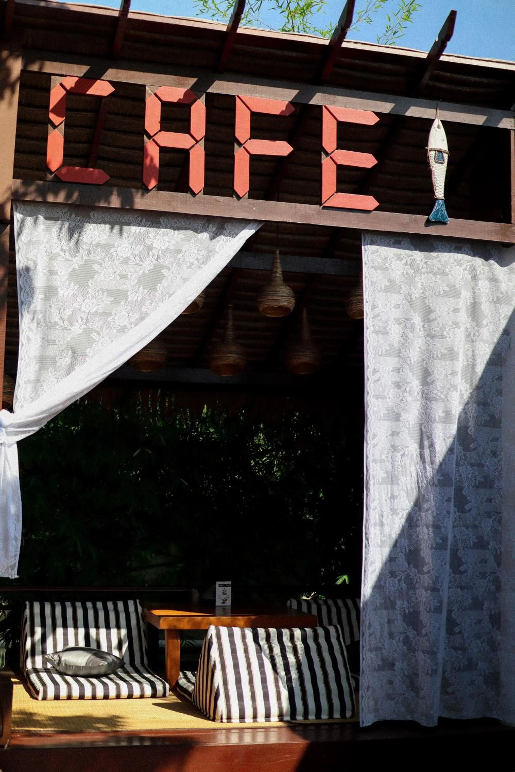 Restaurant/places to eat in Navatara Phuket Resort