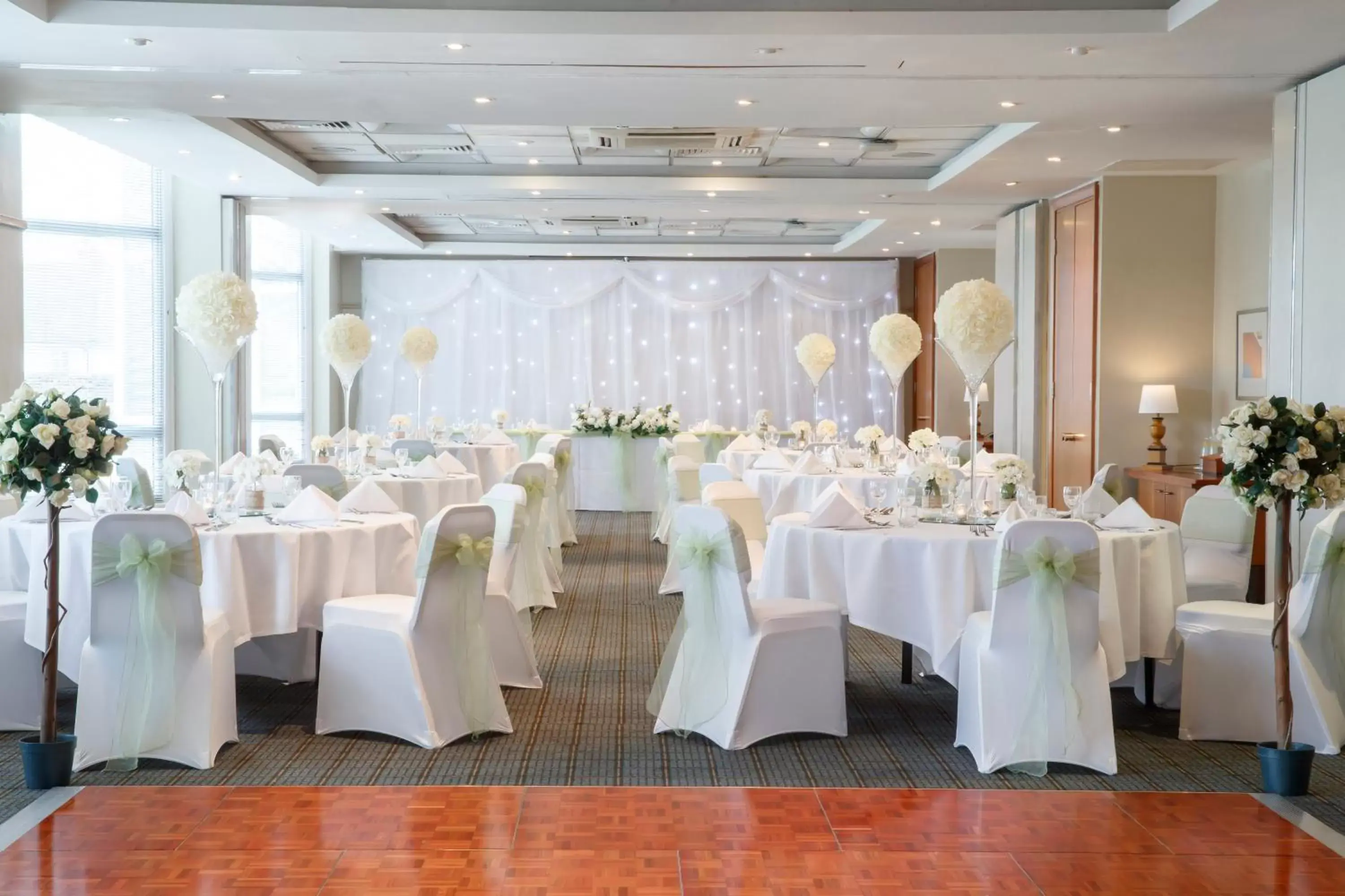 wedding, Banquet Facilities in Holiday Inn Basingstoke, an IHG Hotel
