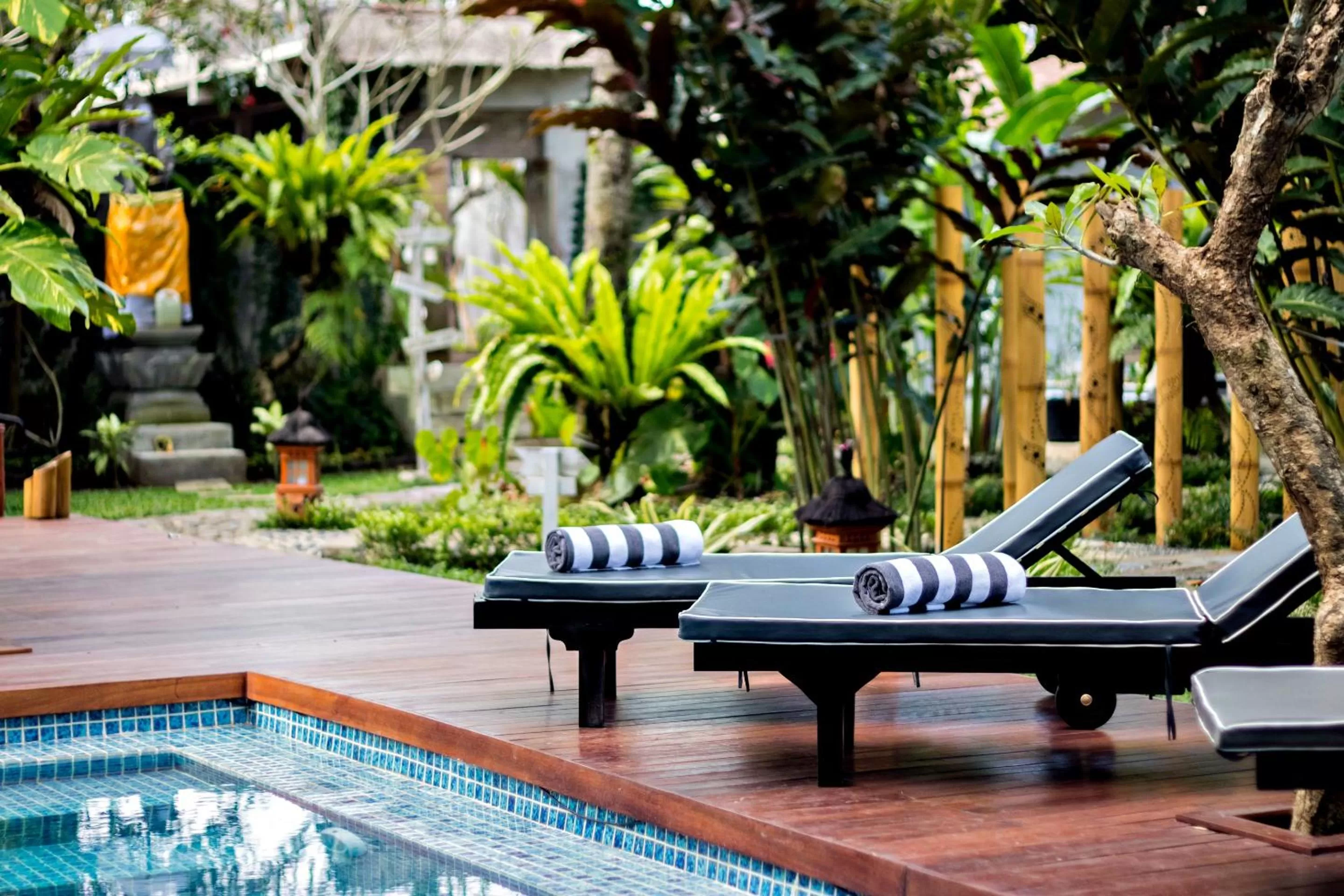 Swimming pool in Canvas Escape Resort