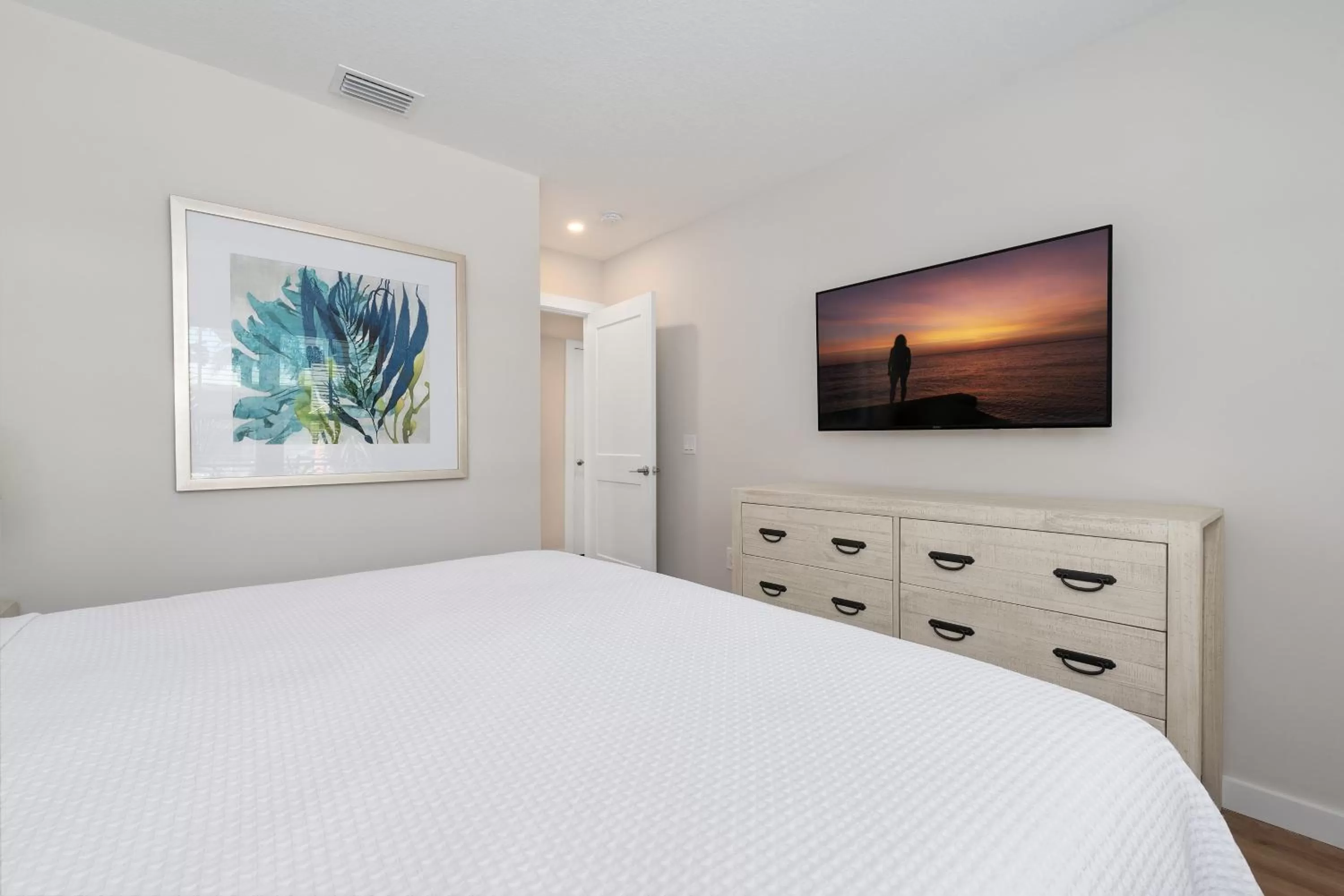 Bed in Escape Coastal Resort on Casey Key