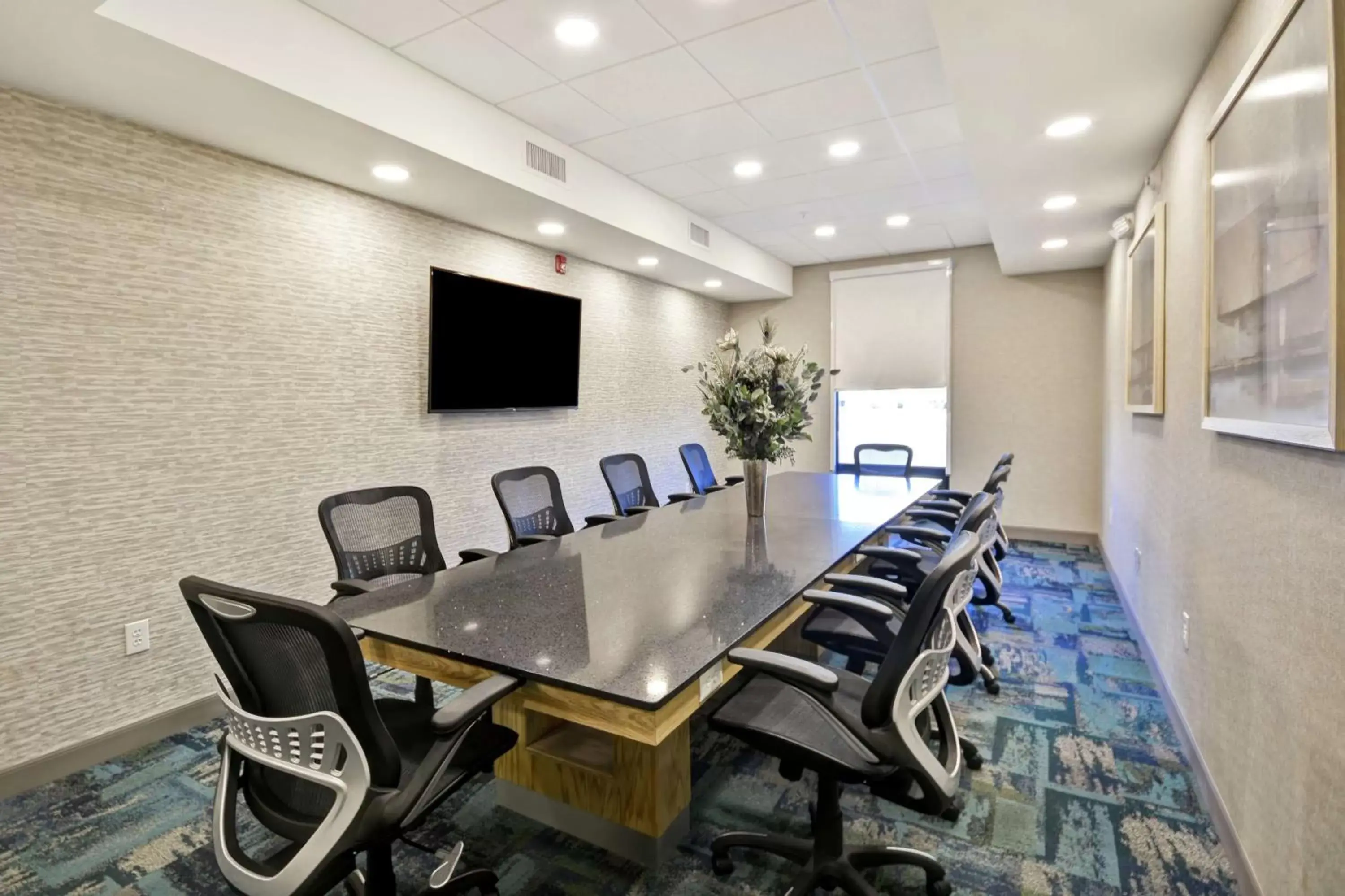 Meeting/conference room in Home2 Suites By Hilton Warner Robins