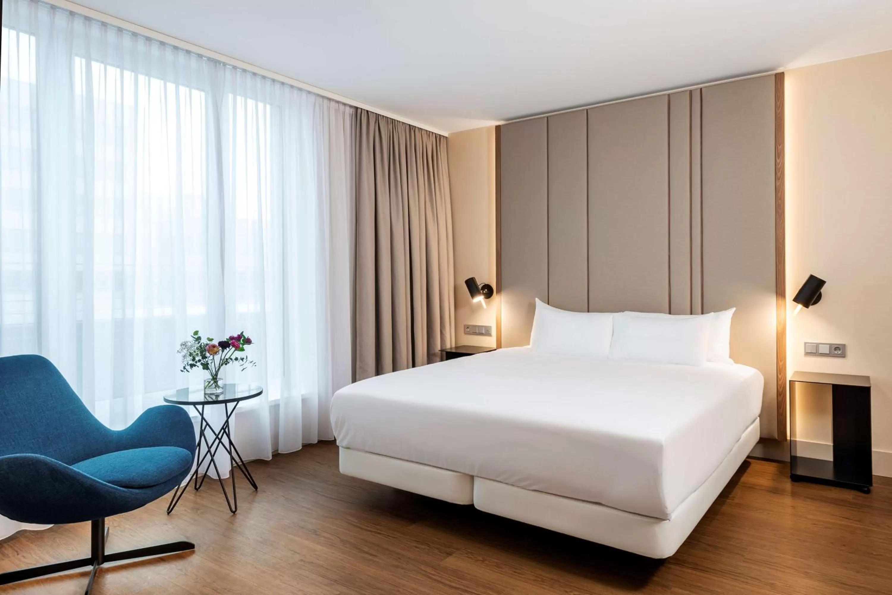 Standard Double or Twin Room Free Parking Promo - single occupancy in NH Hannover