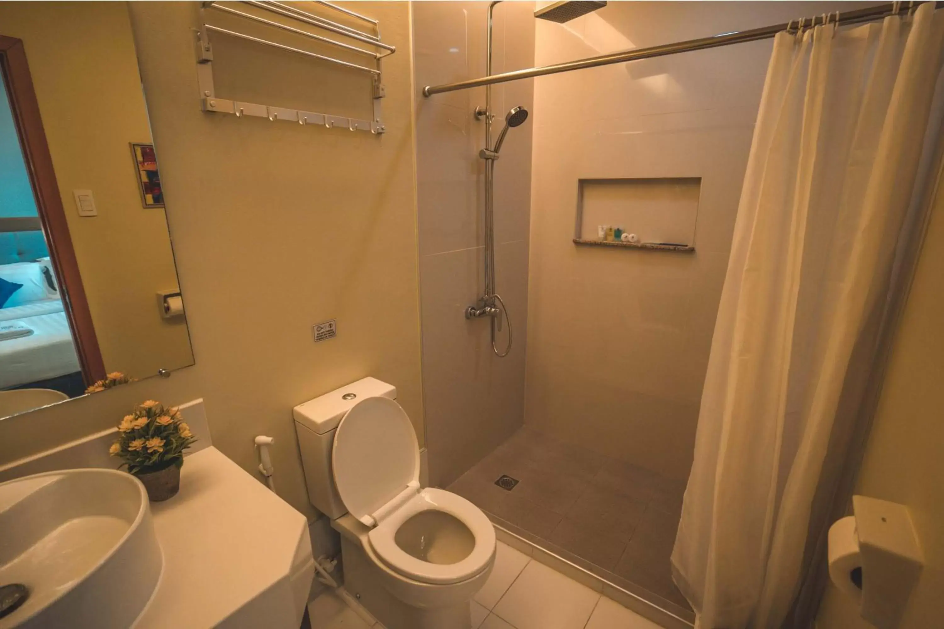 Bathroom in Henia Hotel