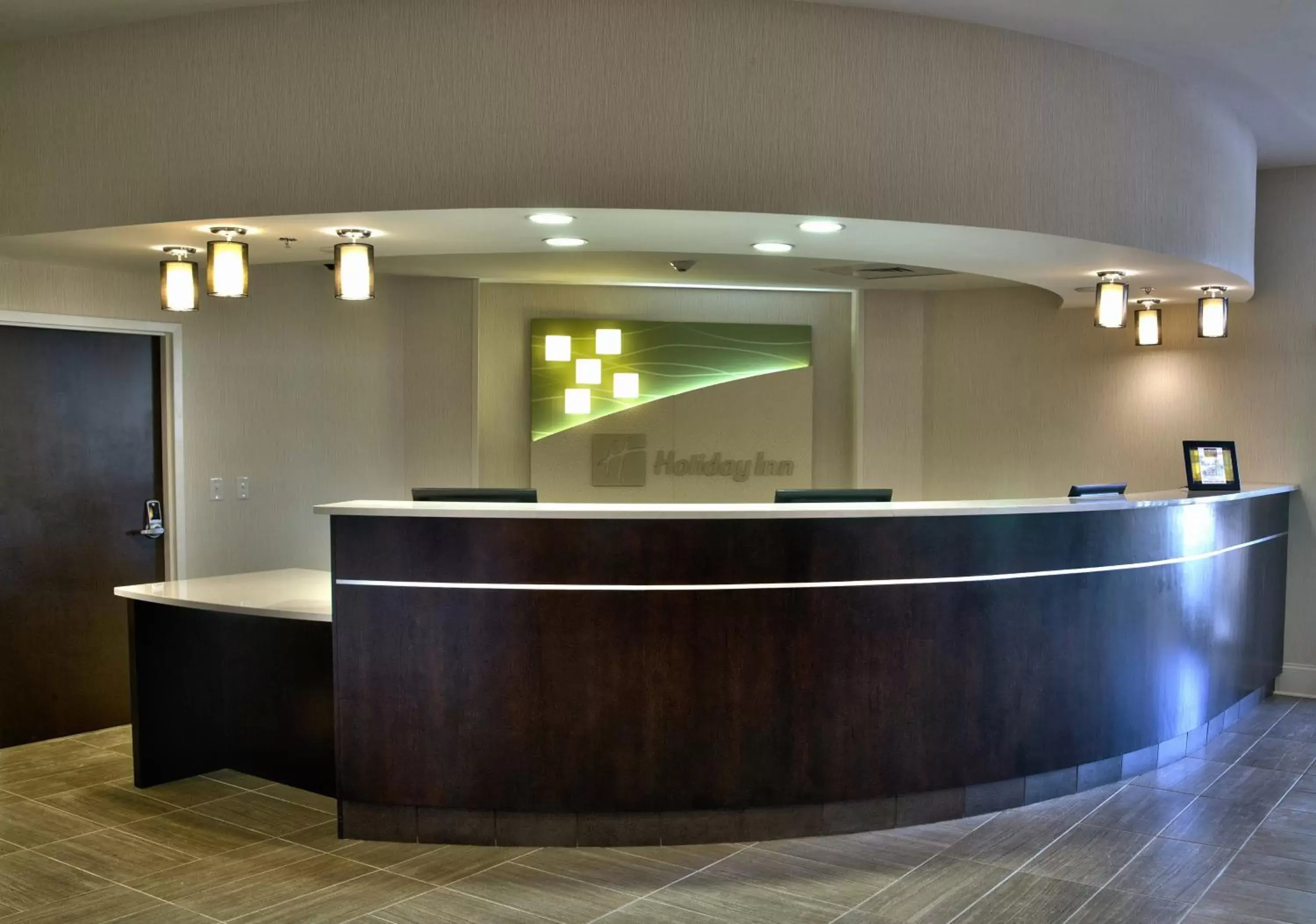 Lobby or reception, Lobby/Reception in Holiday Inn Charlotte Airport, an IHG Hotel