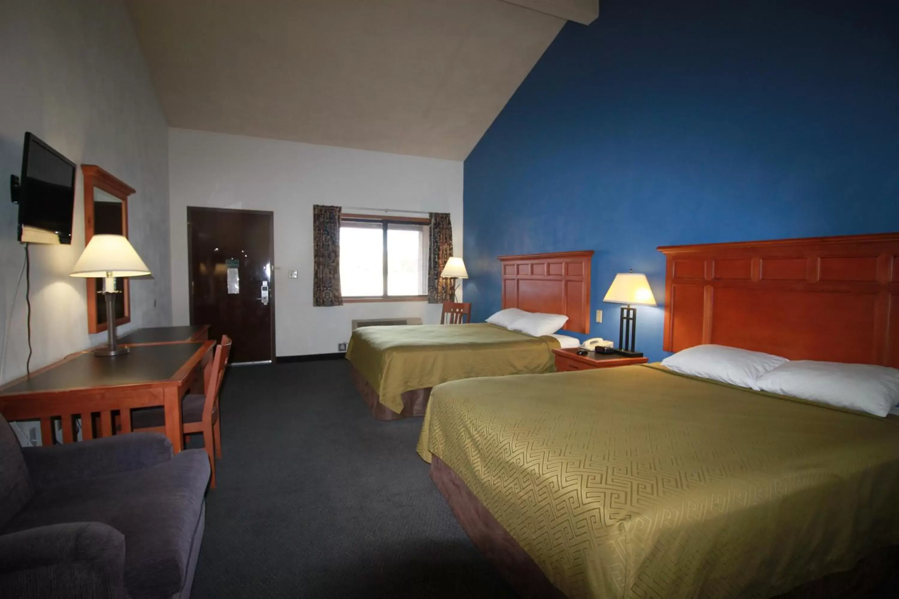 Bedroom in SureStay Hotel by Best Western Greenville