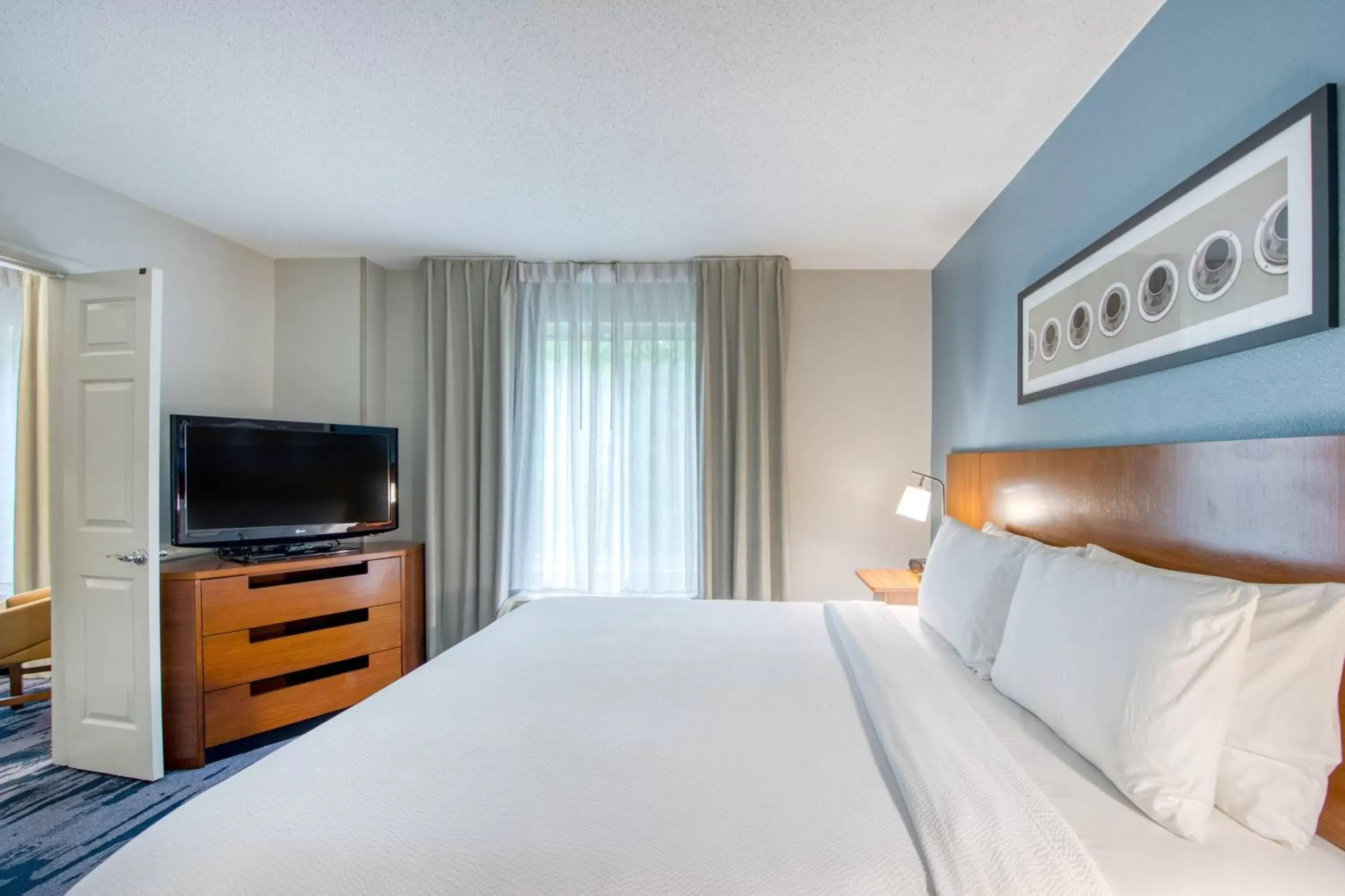 Bedroom, Bed in Fairfield Inn & Suites Raleigh Crabtree Valley