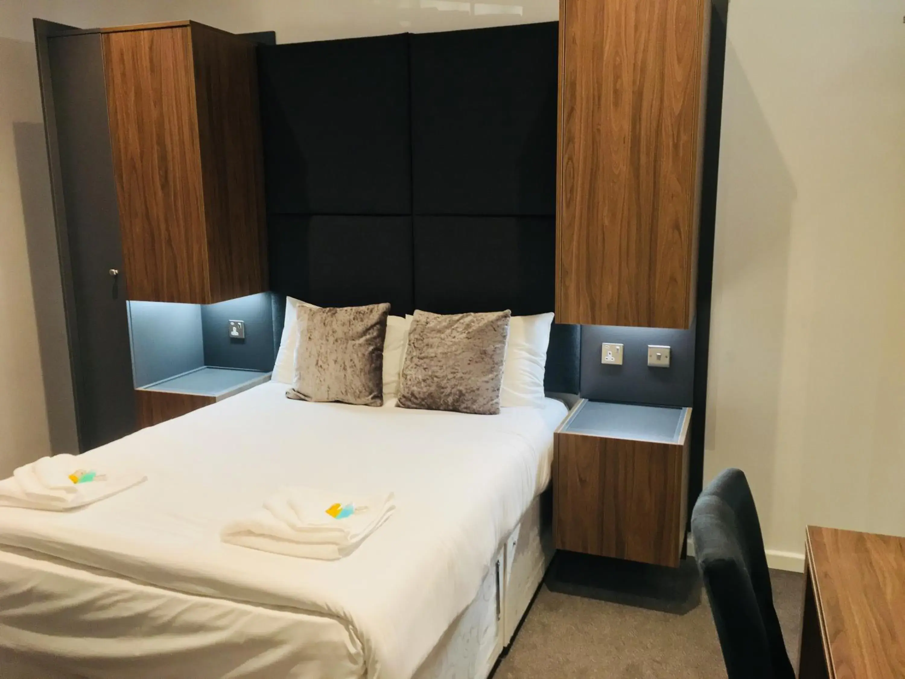 Bedroom, Bed in Hotel Express Newcastle Gateshead Bedroom, Bed in Hotel Express Newcastle Gateshead