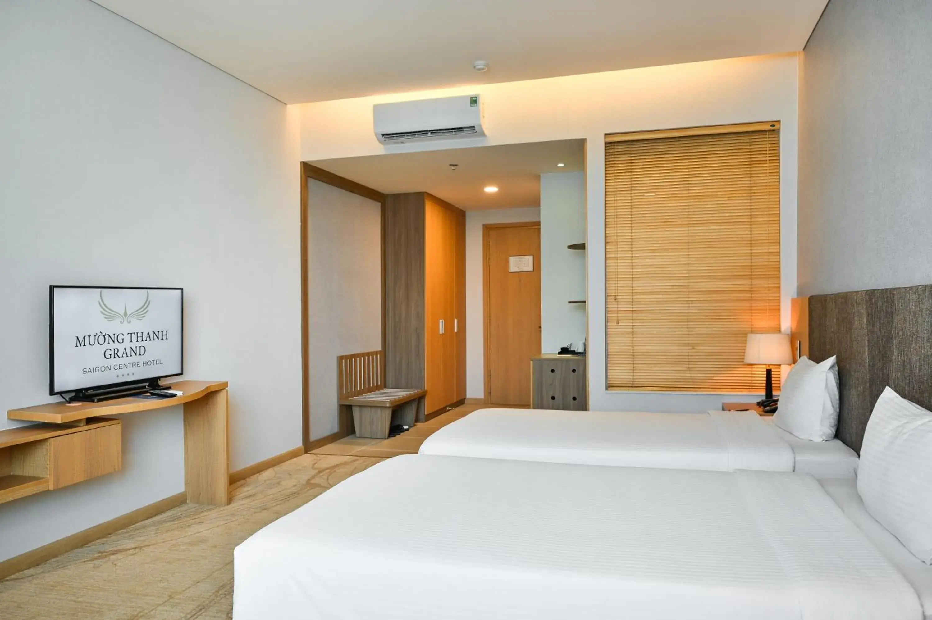 Bedroom, Bed in Muong Thanh Grand Saigon Centre Hotel
