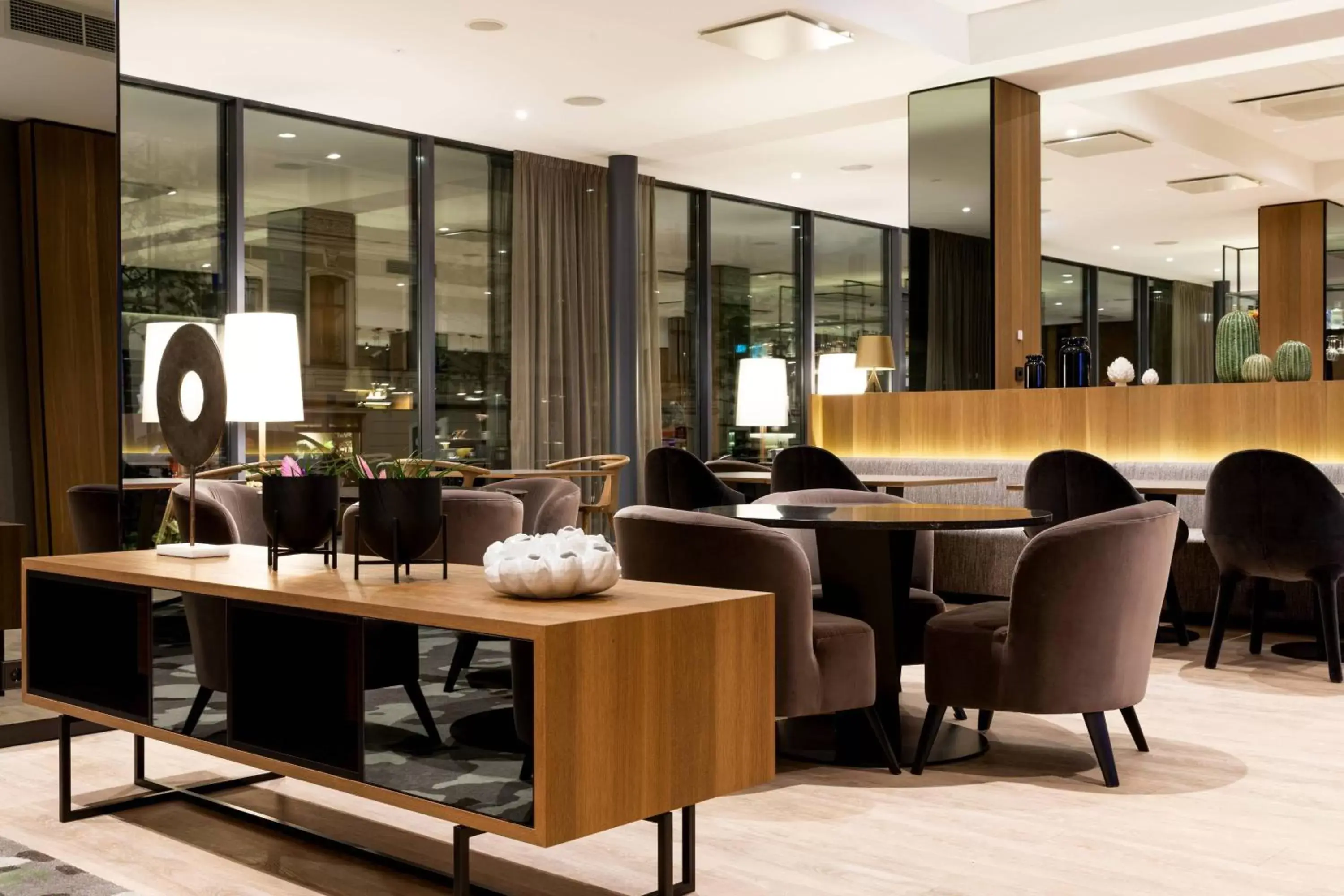 Lounge or bar in AC Hotel by Marriott Riga