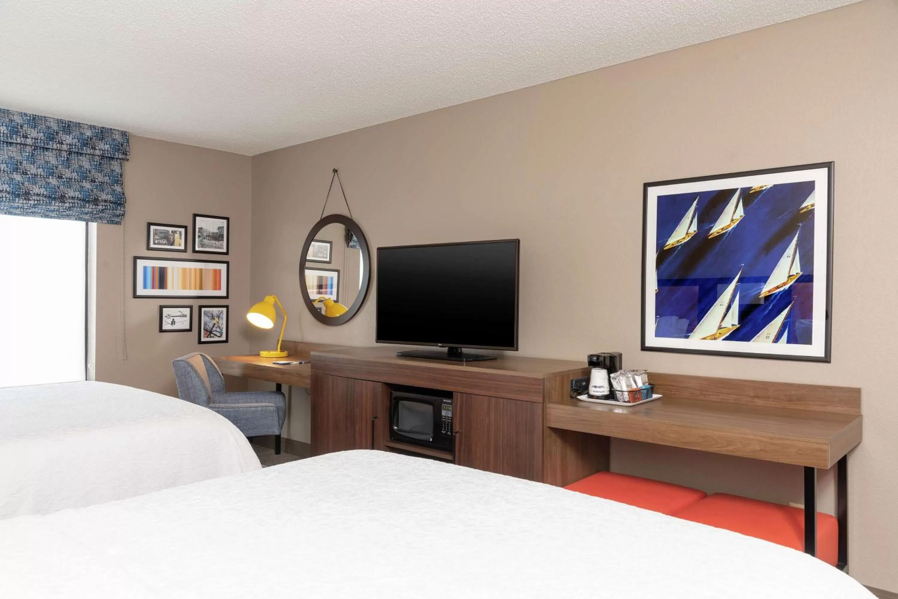 Bedroom, Bed in Hampton Inn Warsaw