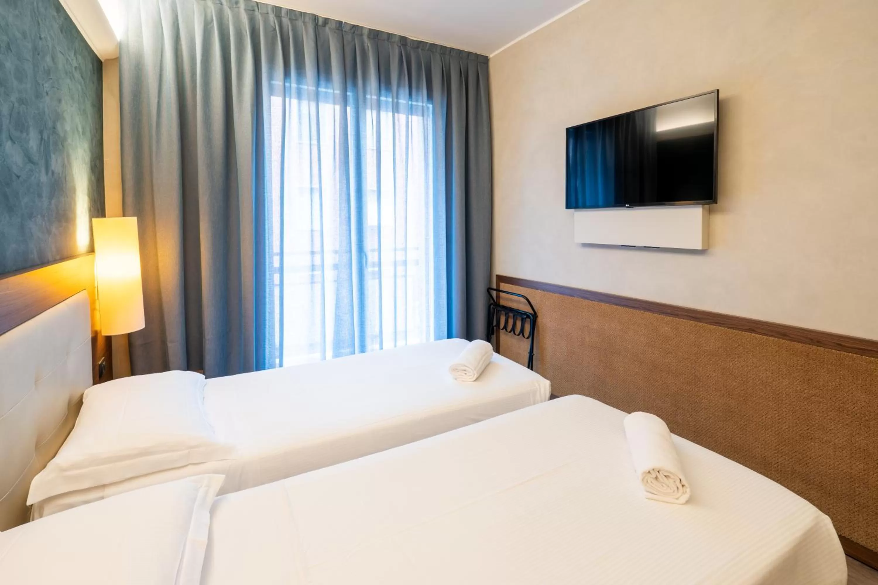 Bed in Hotel Des Etrangers