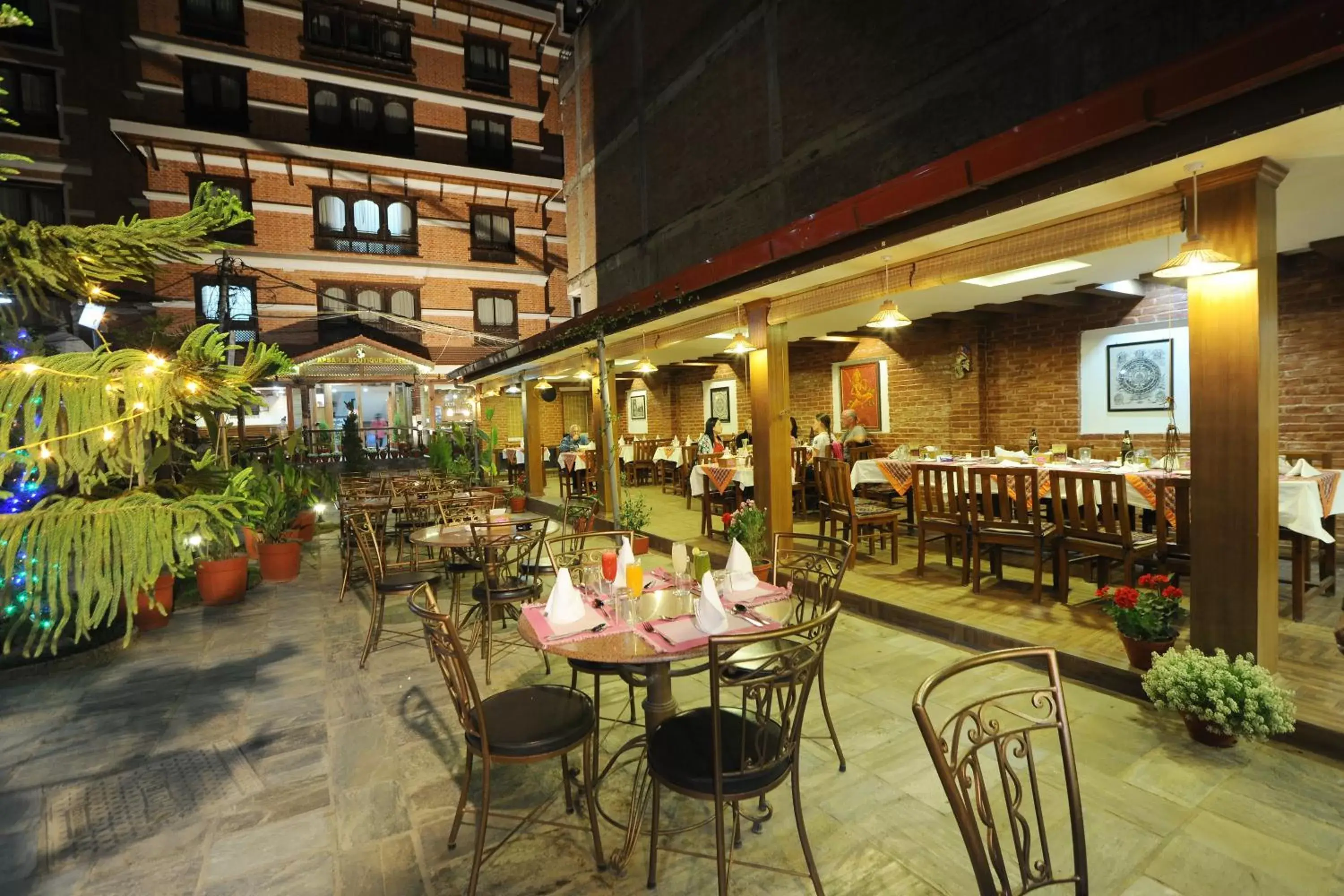 Property building, Restaurant/Places to Eat in Apsara Boutique Hotel