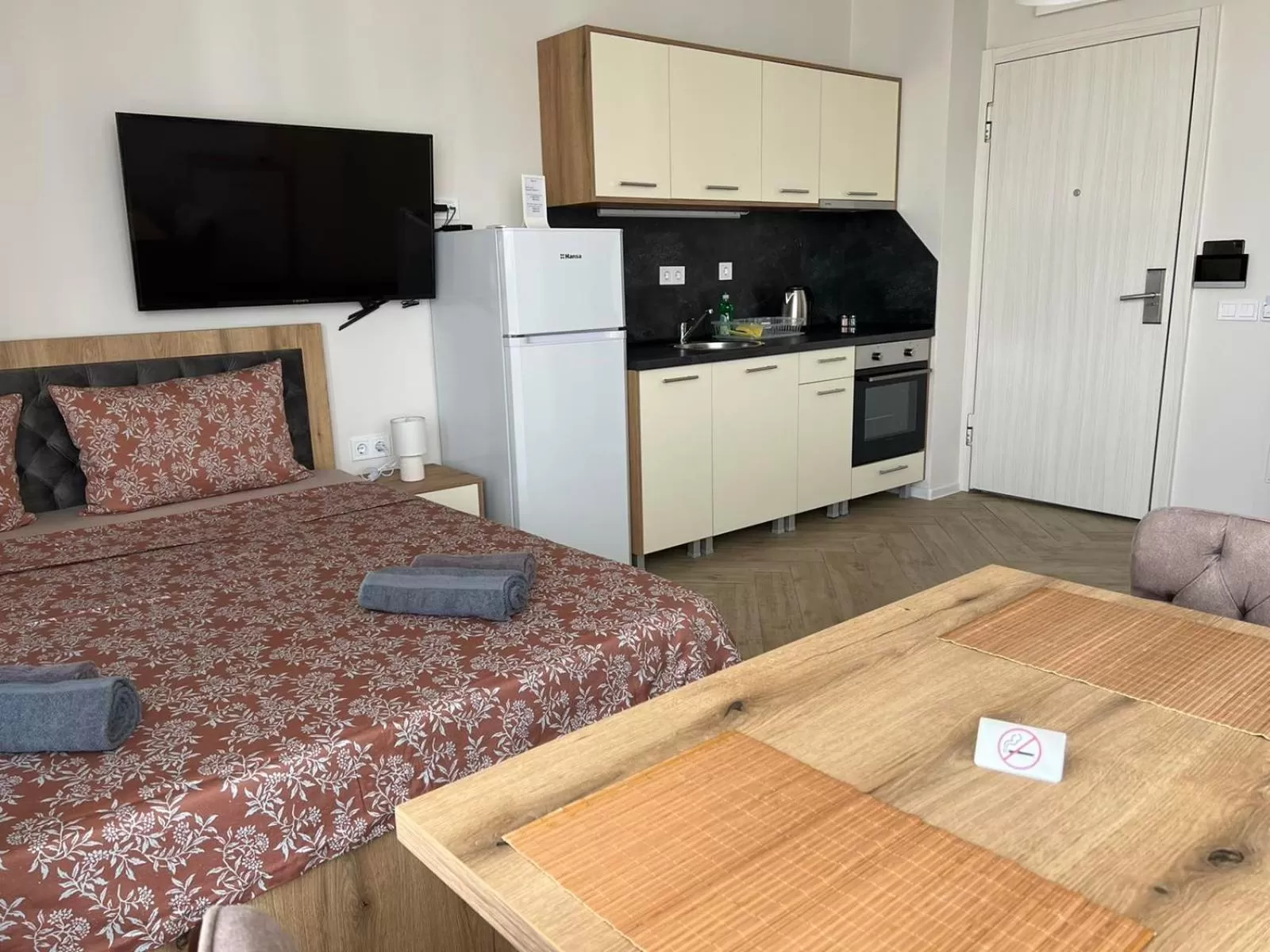 Kitchen/Kitchenette in WOW Apartments