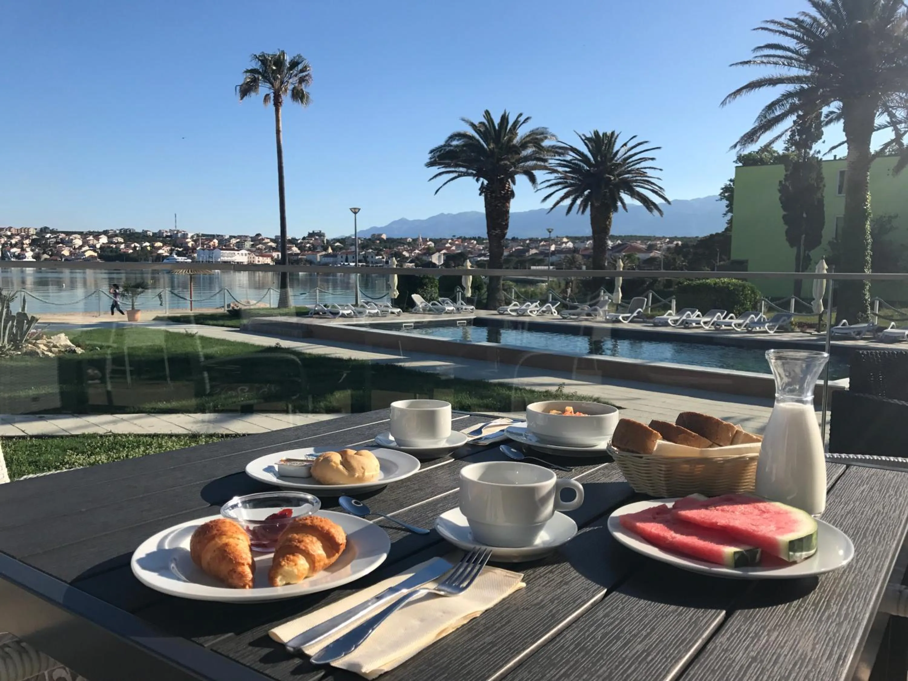 Restaurant/places to eat in Liberty S Hotel