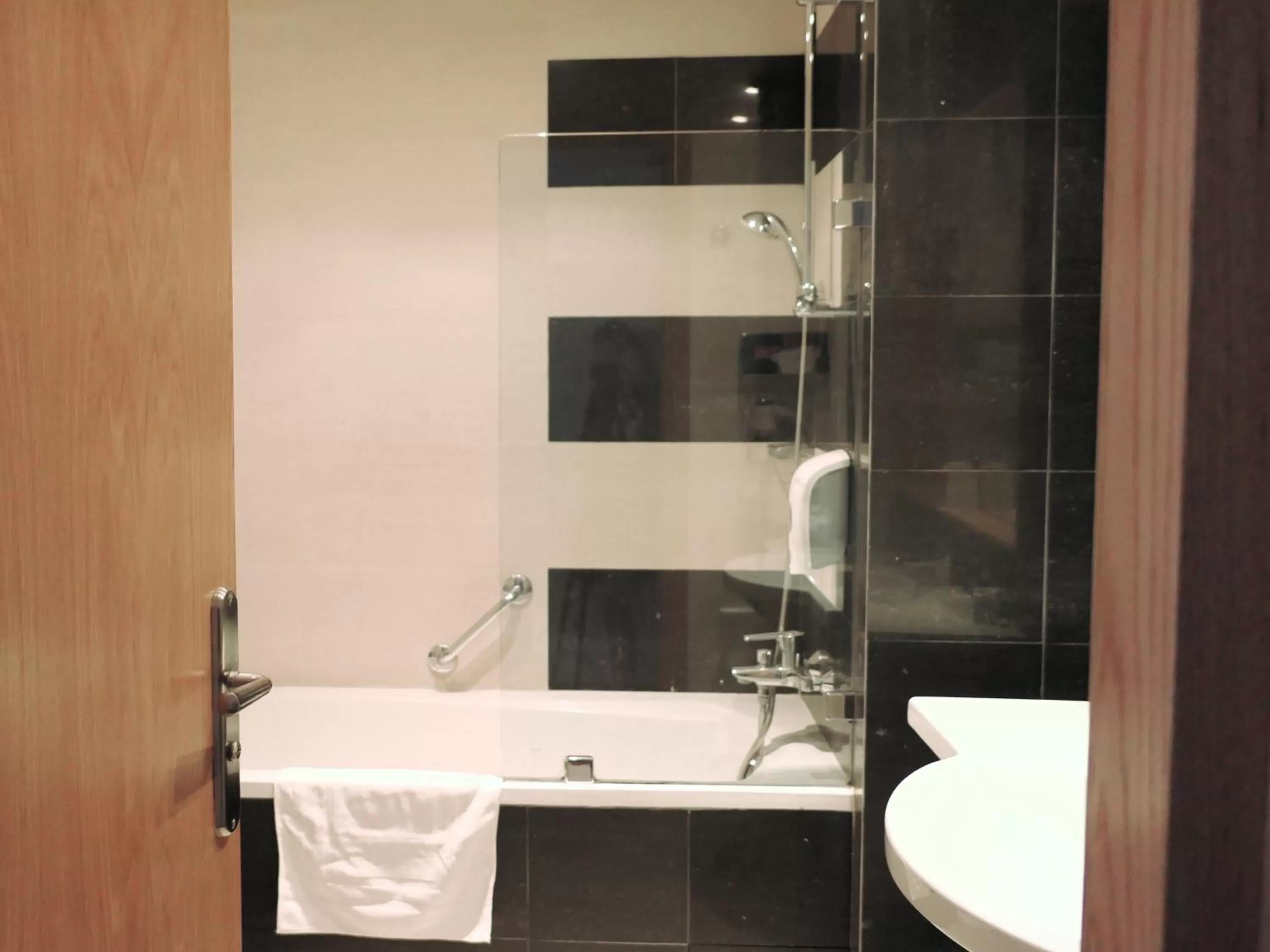 Bathroom in Le Pietri Urban Hotel