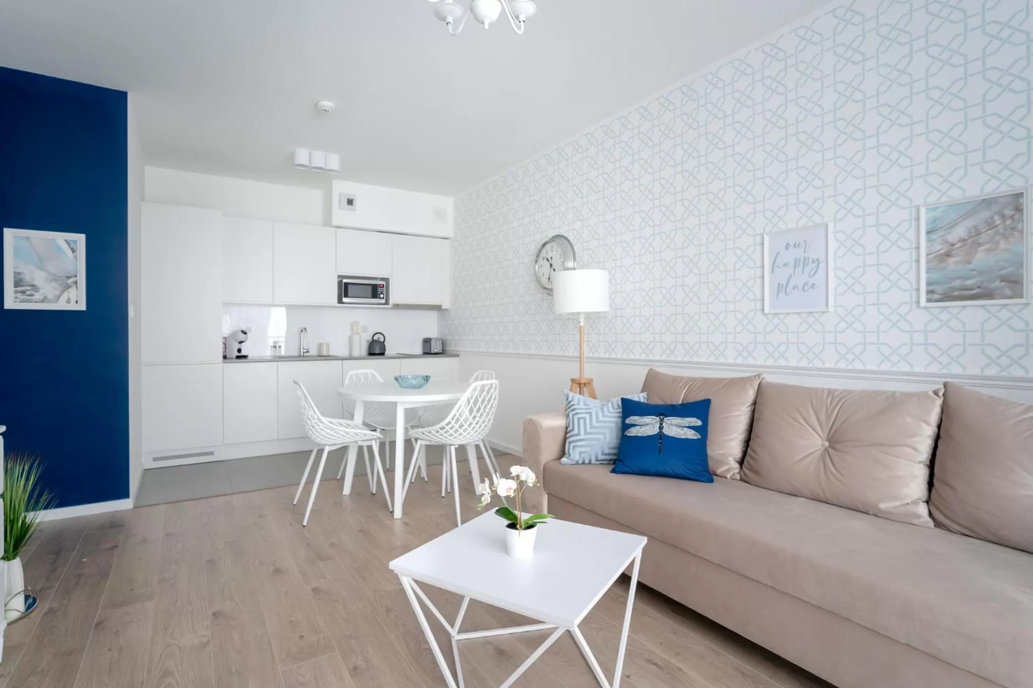 Living room in Symphony Modern Tower Apartamenty