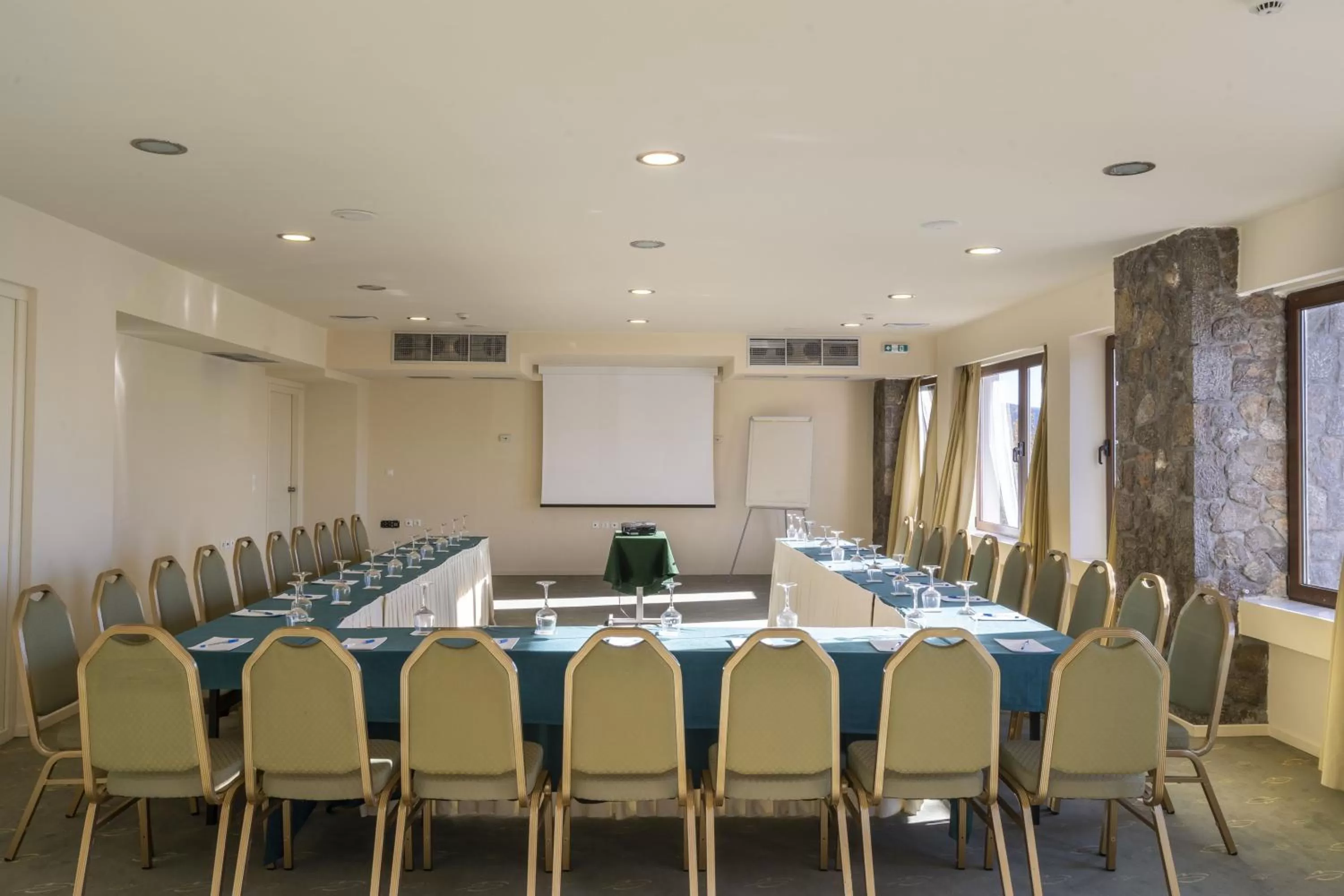 Banquet/Function facilities in Anemolia Mountain Resort