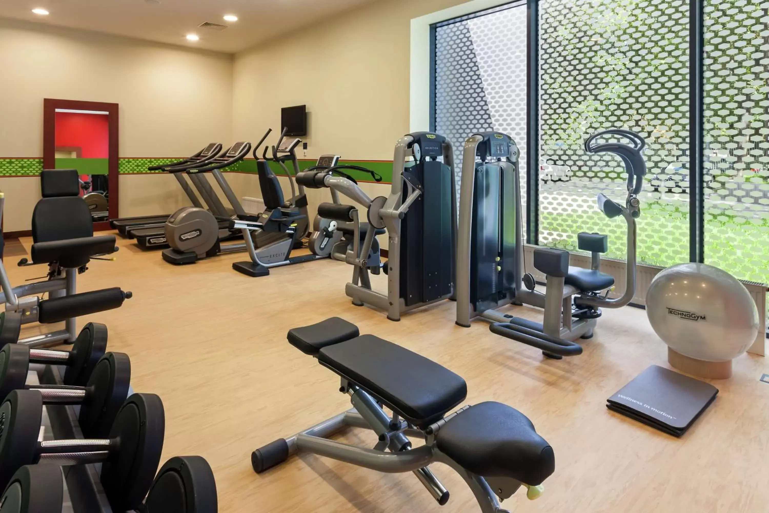 Fitness centre/facilities, Fitness Center/Facilities in Hampton by Hilton Warsaw Airport