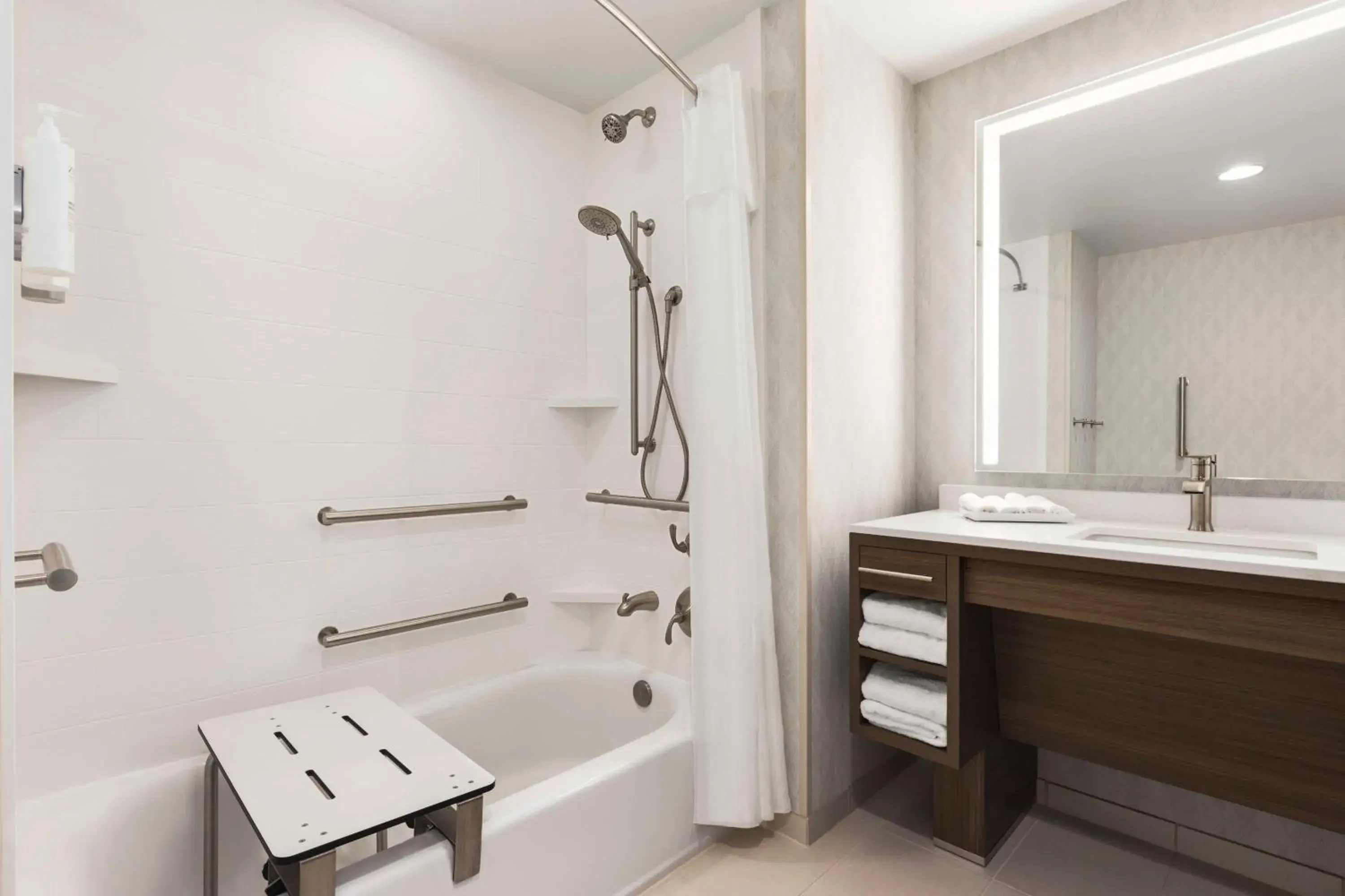 Bathroom in Home2 Suites By Hilton Leesburg, Va