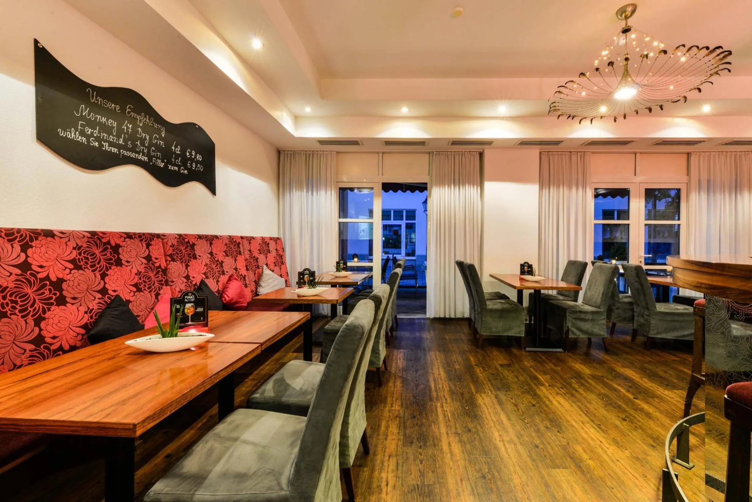 Lounge or bar in Flair Hotel Vier Jahreszeiten