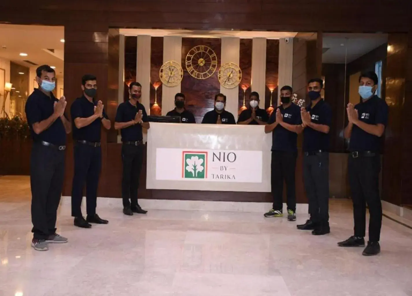 Staff in Nio By Tarika, Sector-1, Noida