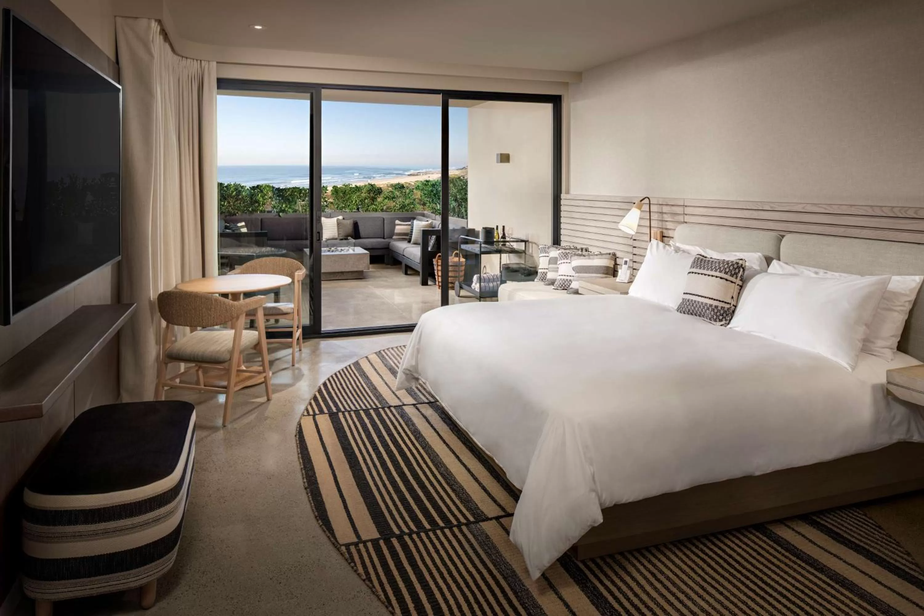Photo of the whole room, Bed in Alila Marea Beach Resort Encinitas, a Hyatt Resort